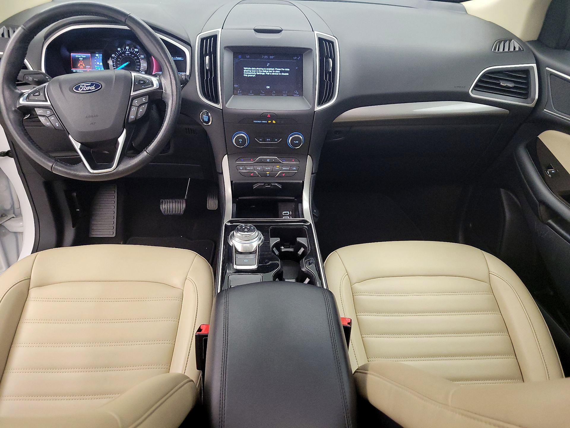 Thumbnail: 2019 Ford Edge - 9