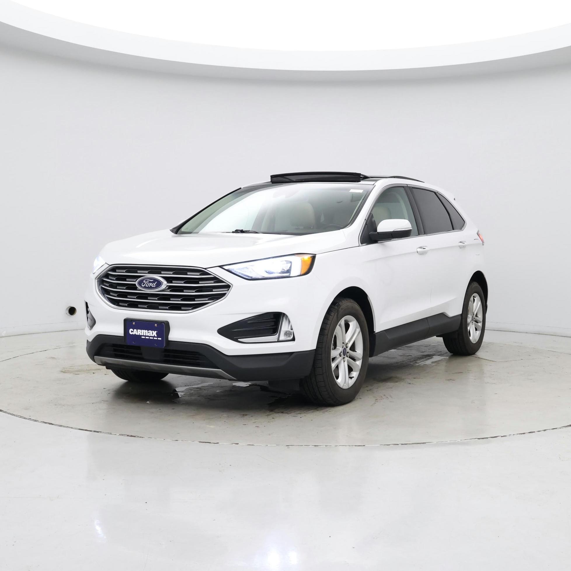Thumbnail: 2019 Ford Edge - 4