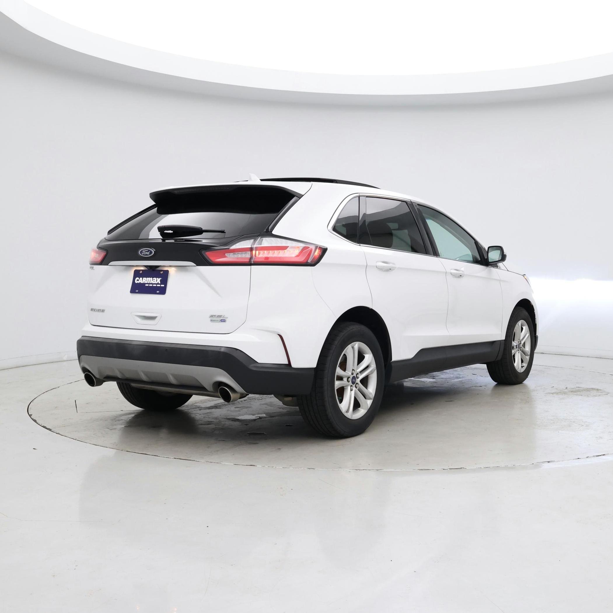 Thumbnail: 2019 Ford Edge - 8