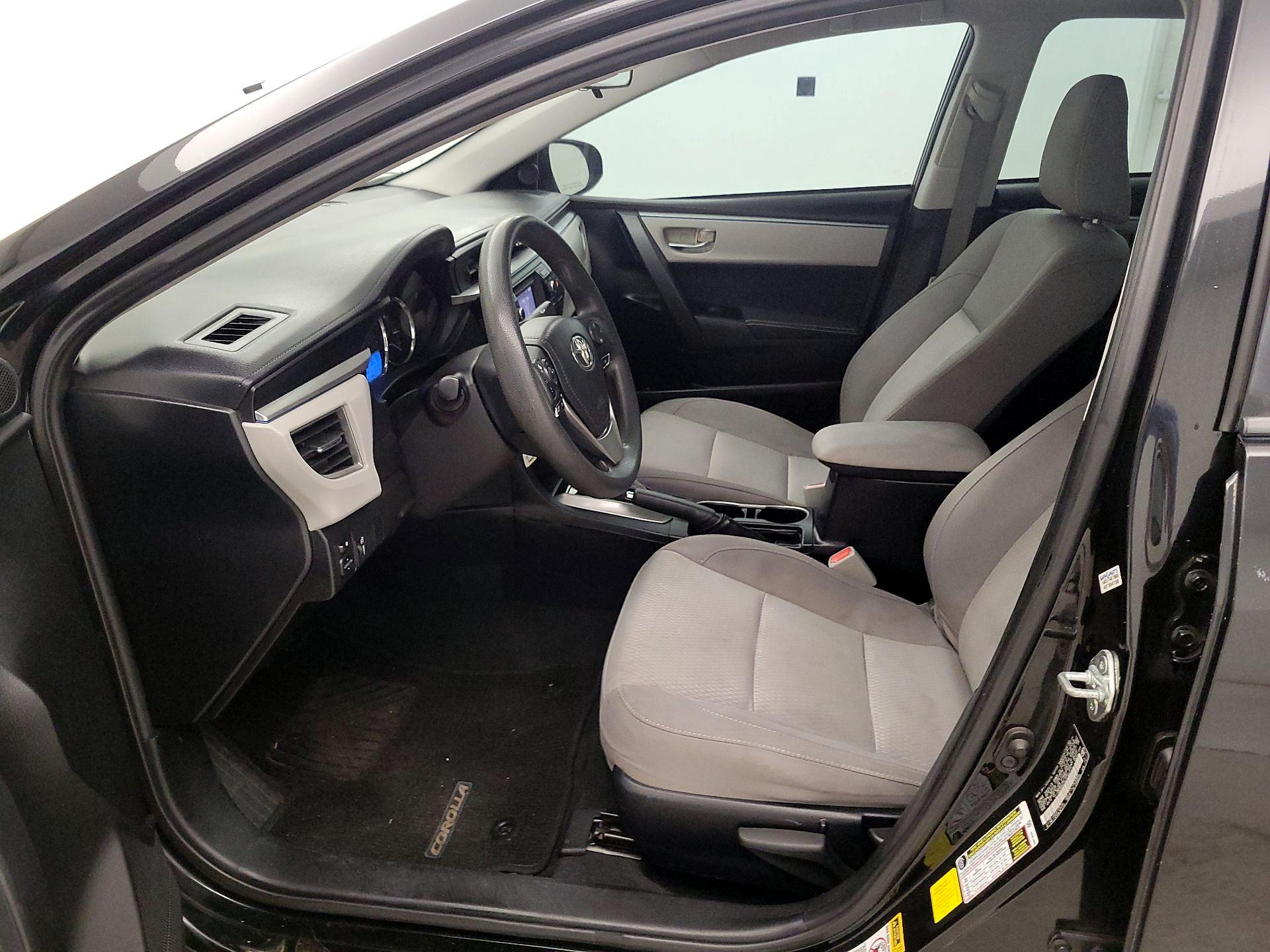 Thumbnail: 2015 Toyota Corolla - 11