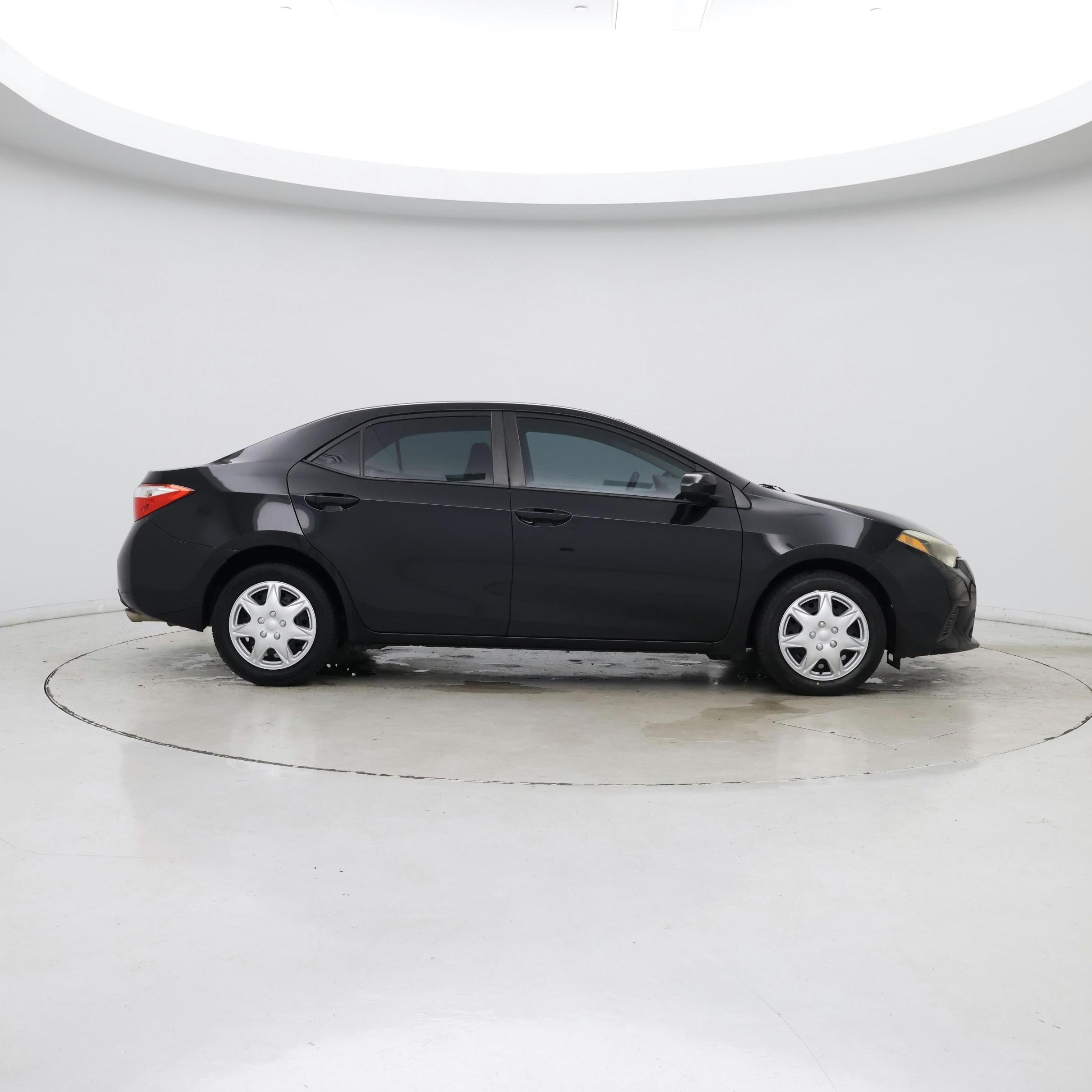 Thumbnail: 2015 Toyota Corolla - 7