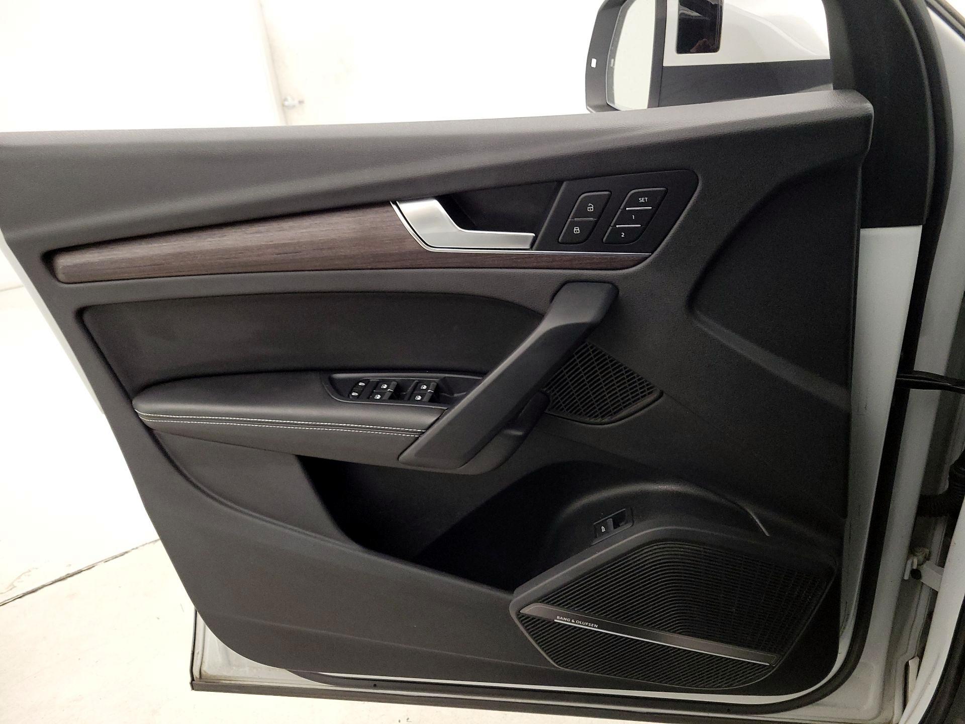 Thumbnail: 2021 Audi Q5 - 12