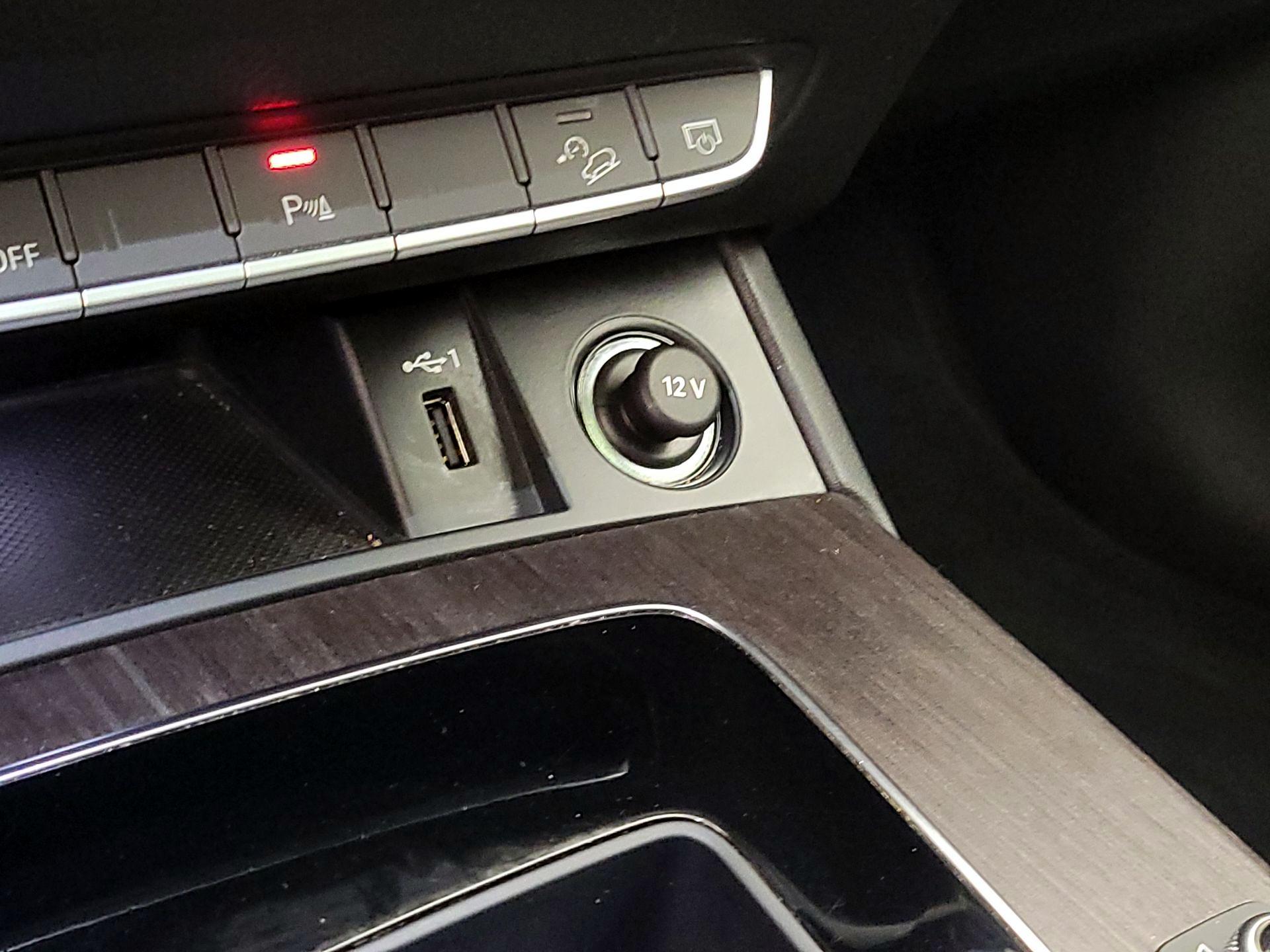 Thumbnail: 2021 Audi Q5 - 18