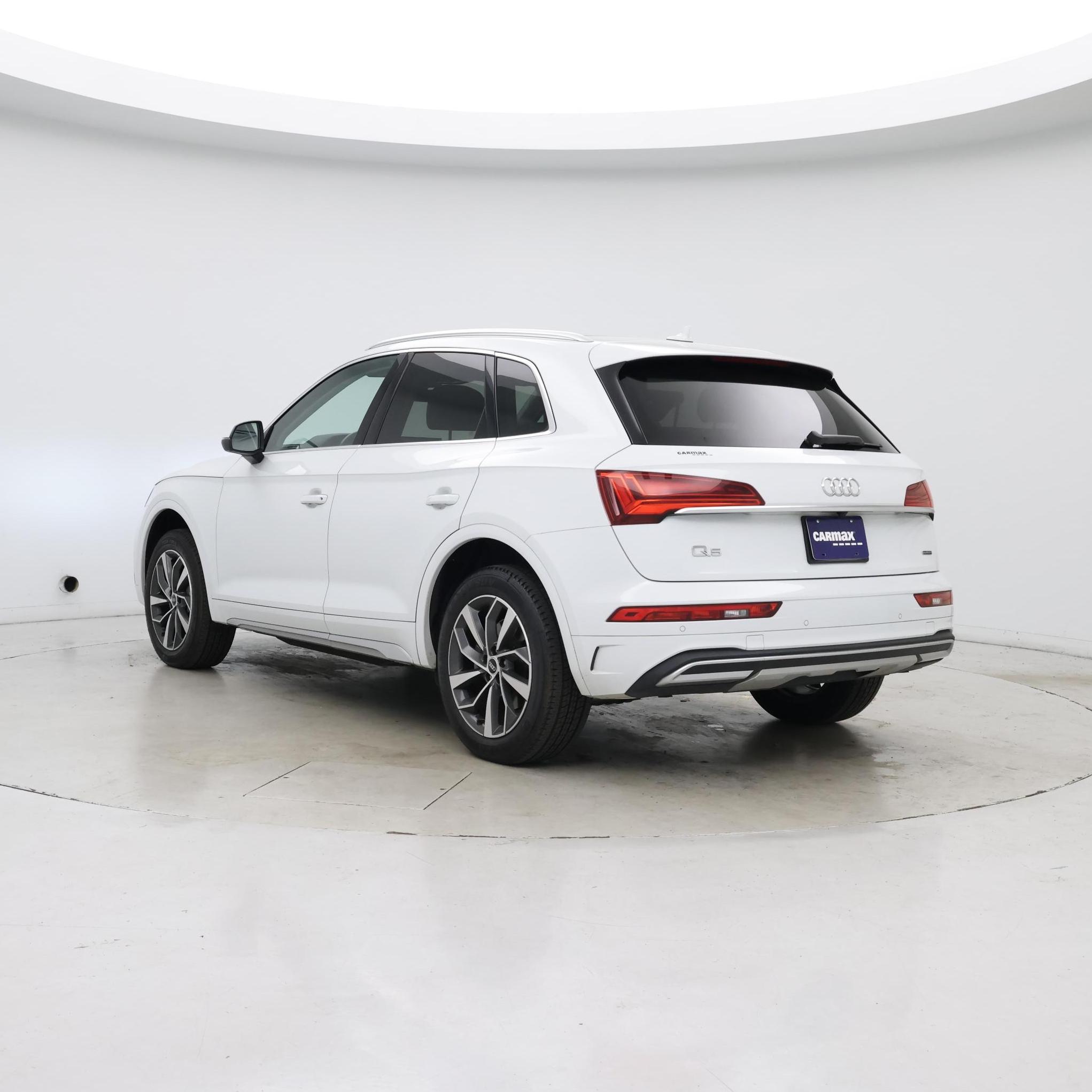 Thumbnail: 2021 Audi Q5 - 2