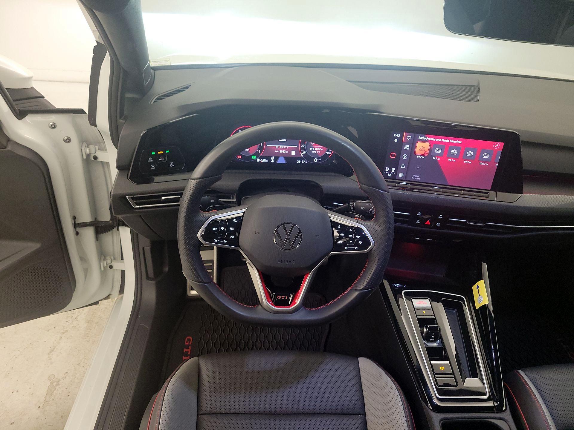 Thumbnail: 2024 Volkswagen Golf - 10