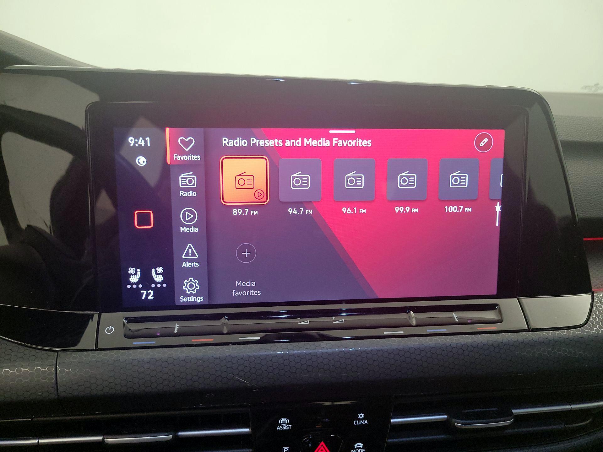 Thumbnail: 2024 Volkswagen Golf - 15