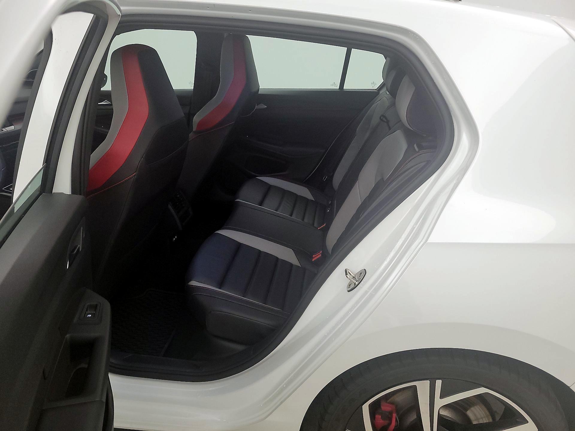 Thumbnail: 2024 Volkswagen Golf - 19