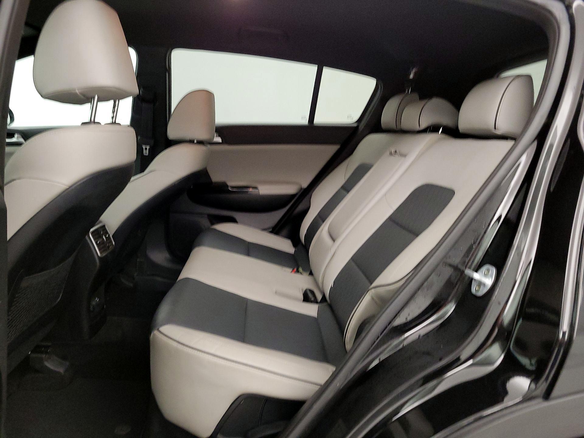 Thumbnail: 2018 Kia Sportage - 19