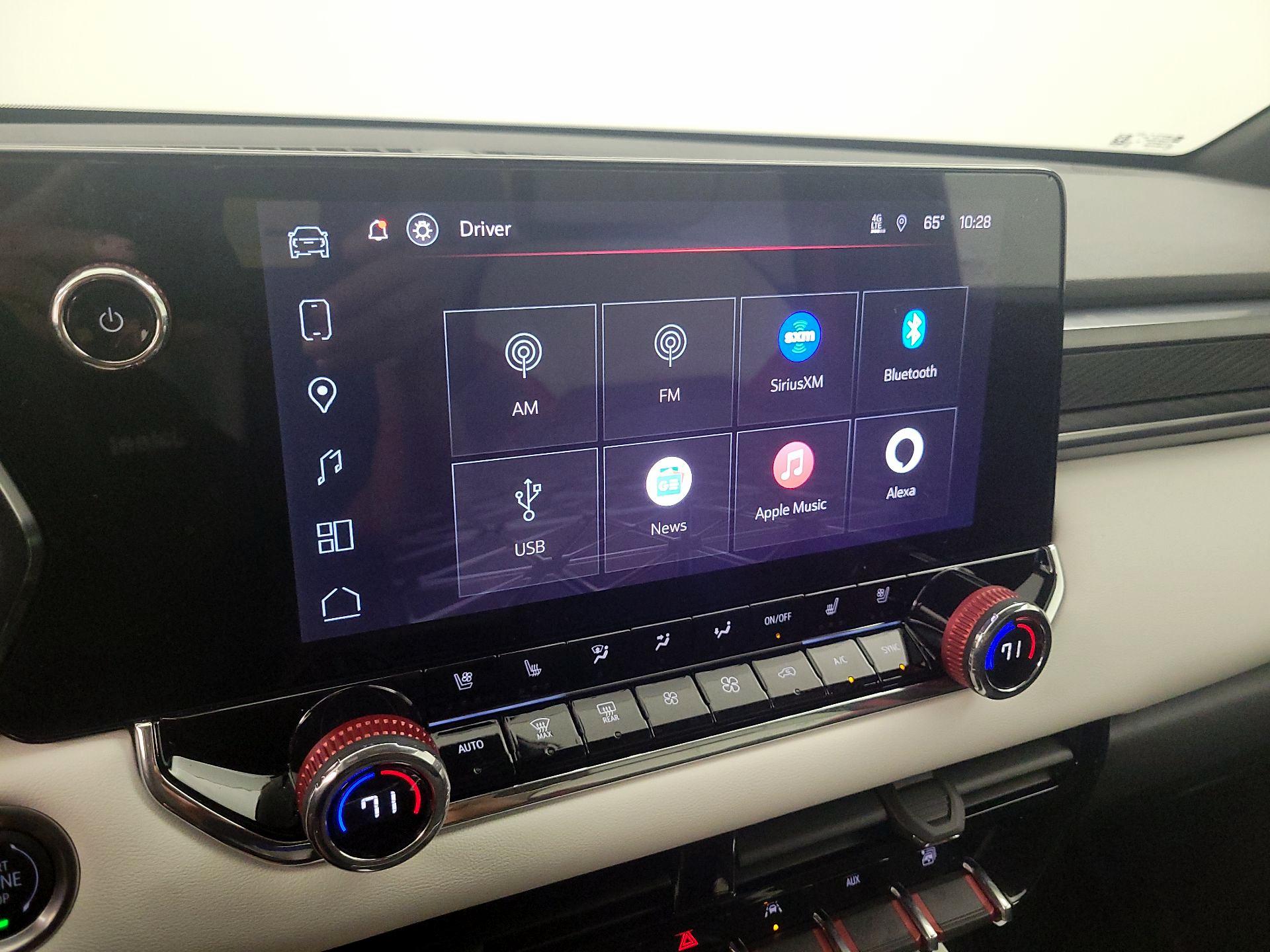 Thumbnail: 2025 GMC Canyon - 15