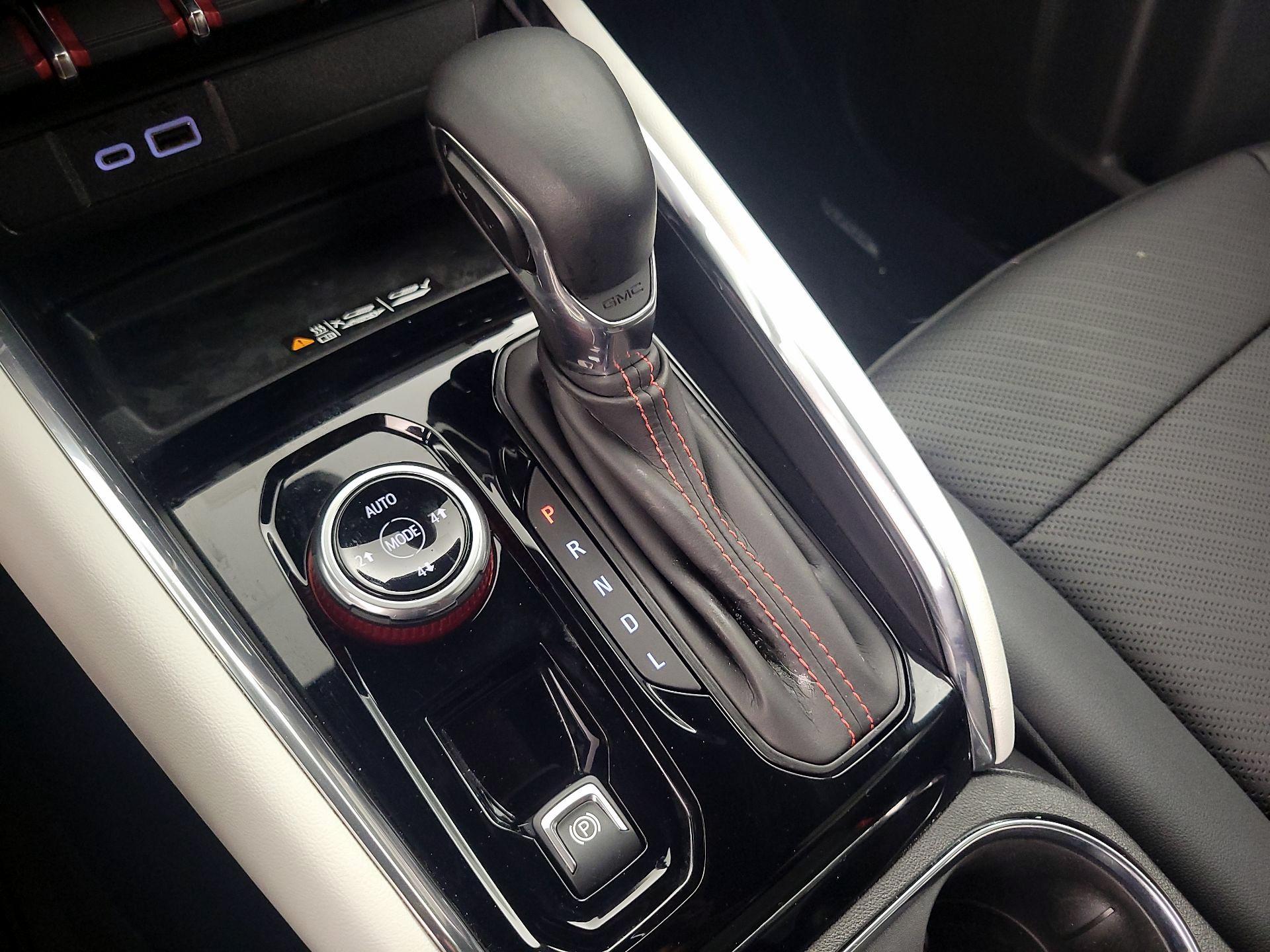 Thumbnail: 2025 GMC Canyon - 17