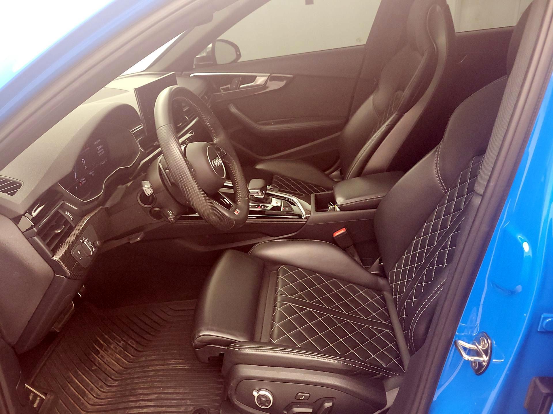 Thumbnail: 2020 Audi S4 - 11