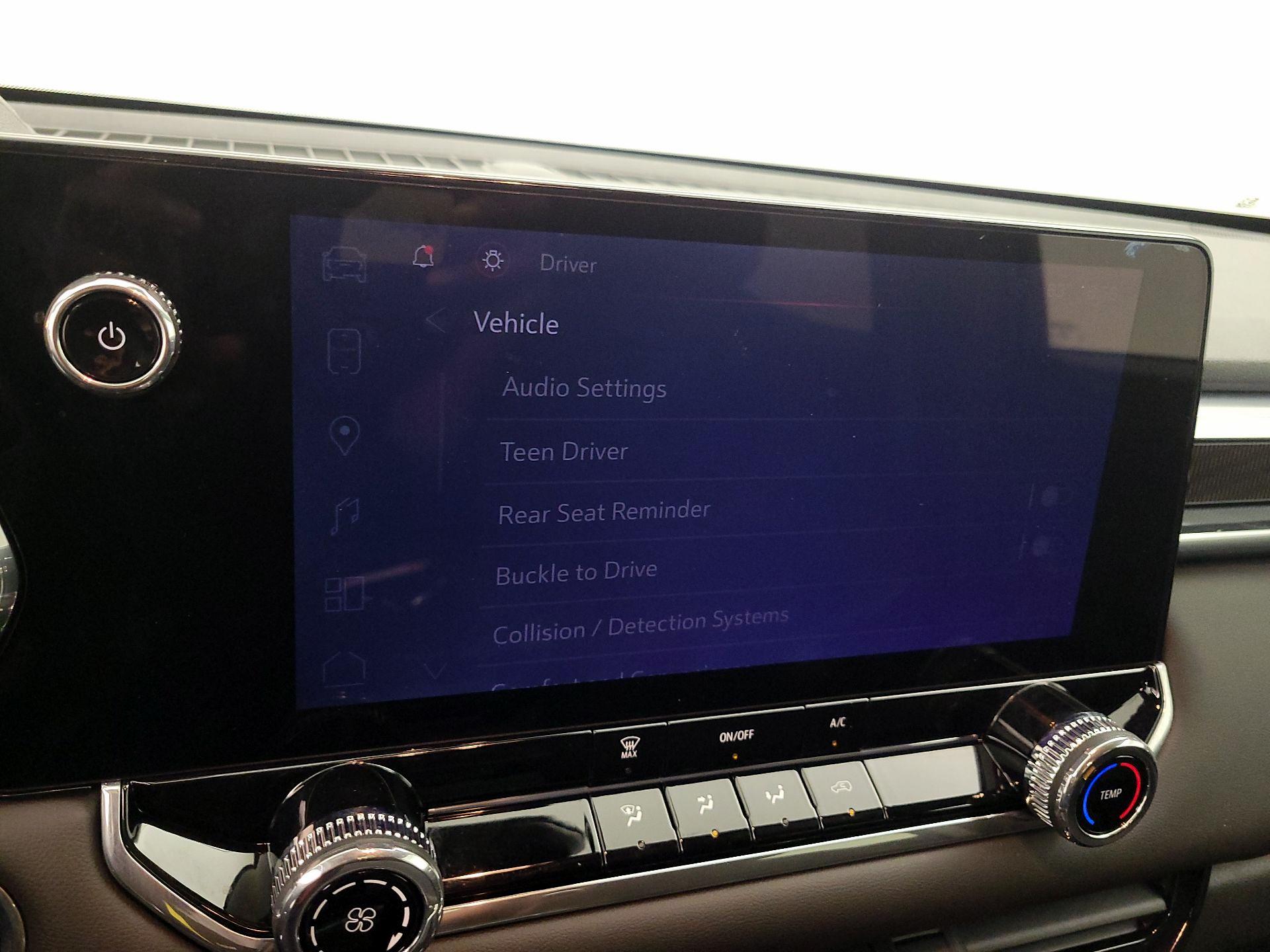 Thumbnail: 2024 GMC Canyon - 15