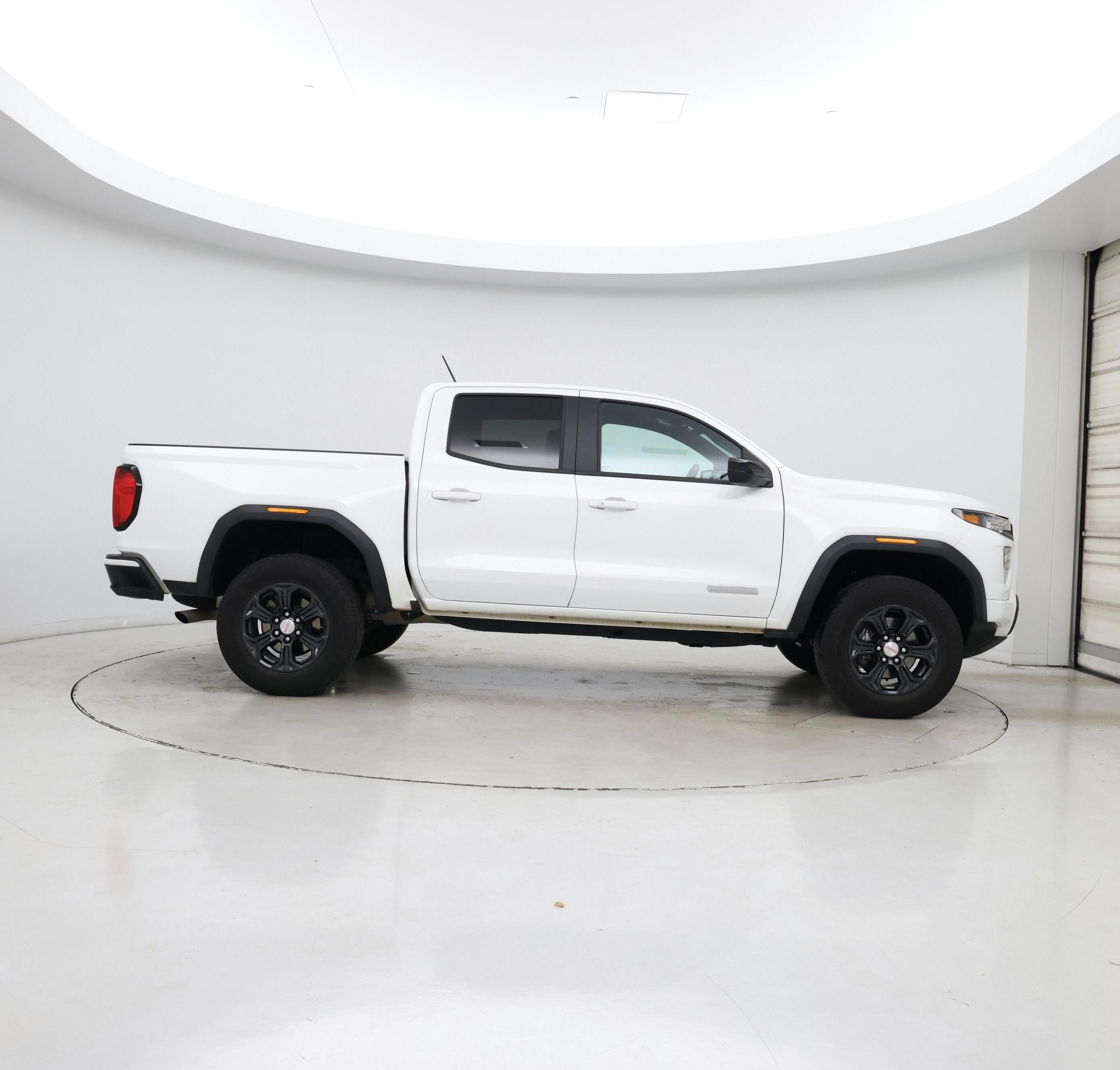 Thumbnail: 2024 GMC Canyon - 7