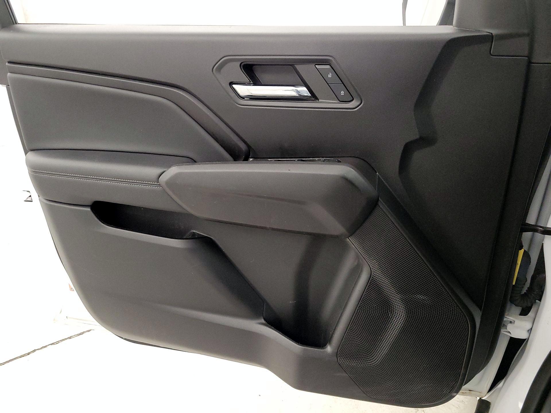 Thumbnail: 2023 GMC Canyon - 12