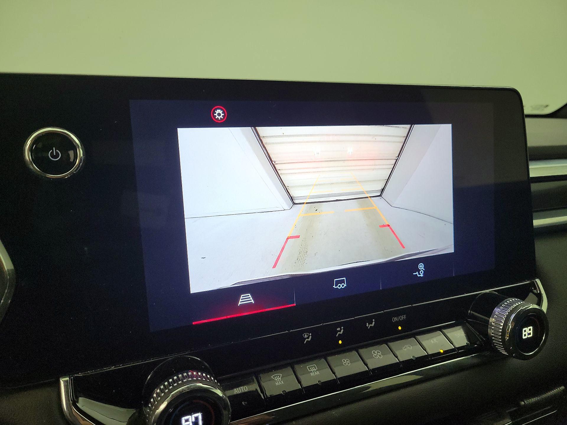 Thumbnail: 2023 GMC Canyon - 14