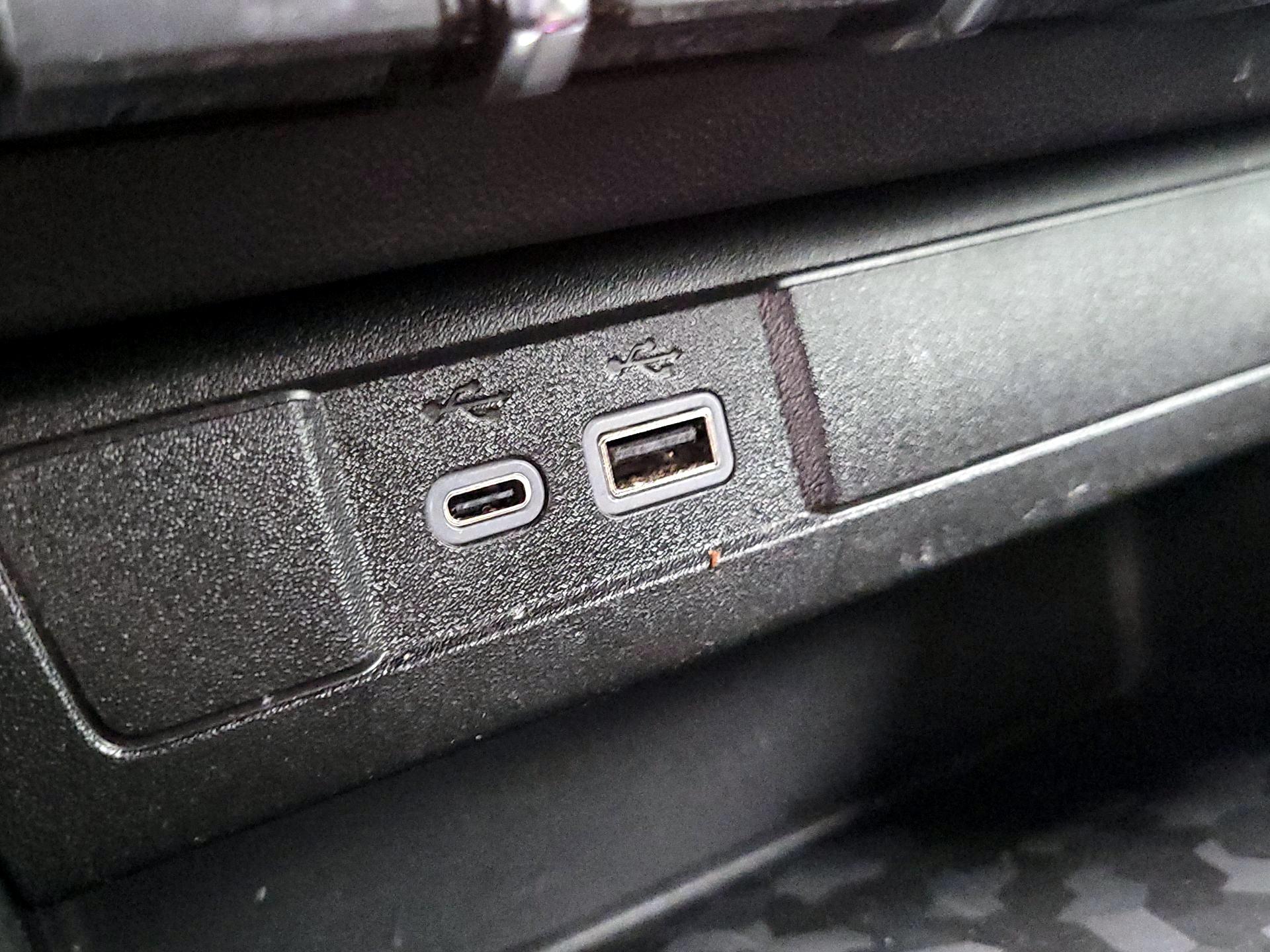 Thumbnail: 2023 GMC Canyon - 18