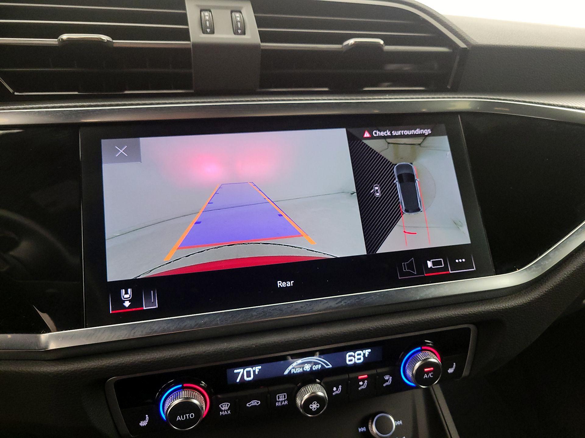 Thumbnail: 2024 Audi Q3 - 14