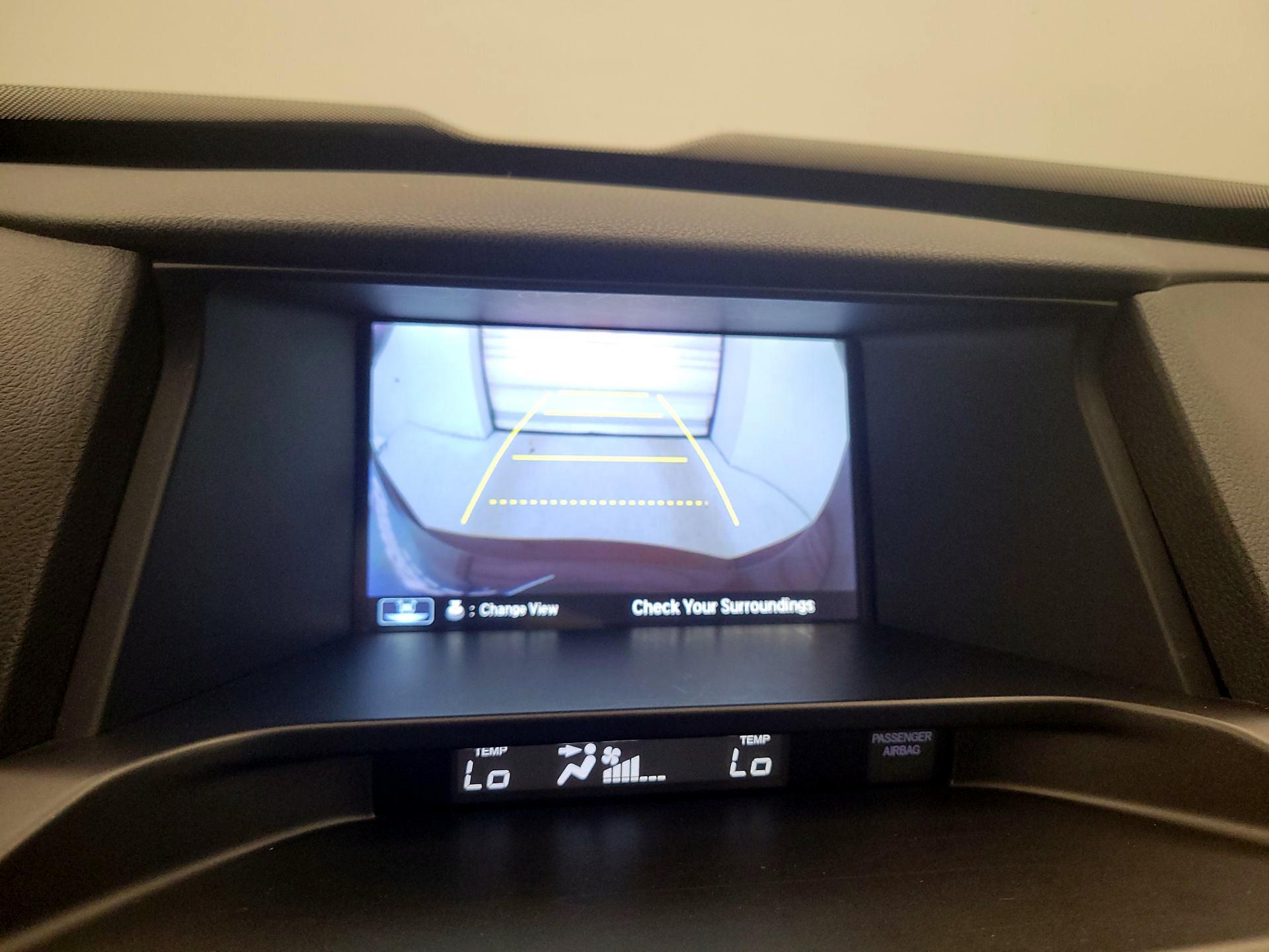 Thumbnail: 2015 Honda Accord Crosstour - 14