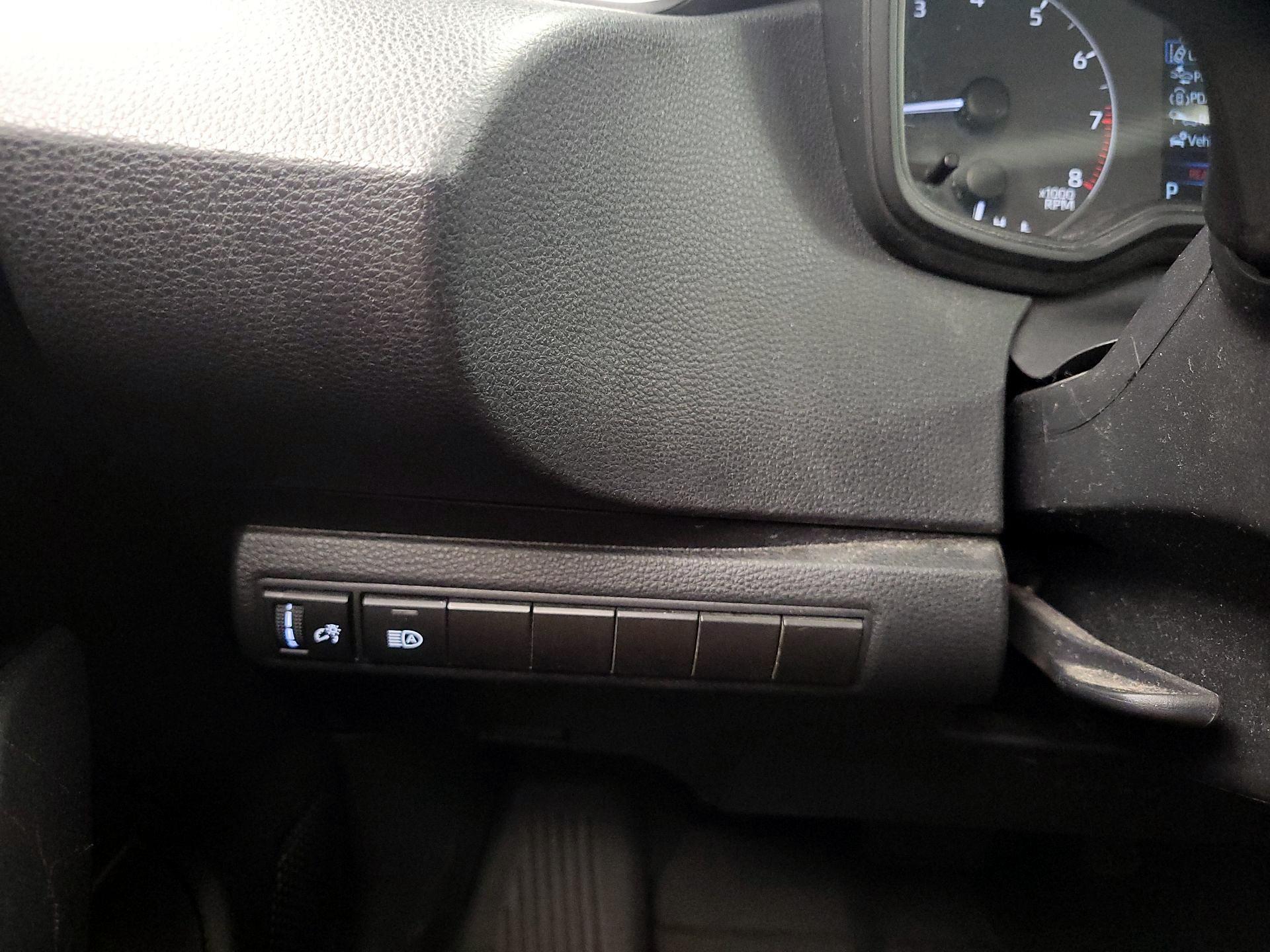 Thumbnail: 2023 Toyota Corolla - 13