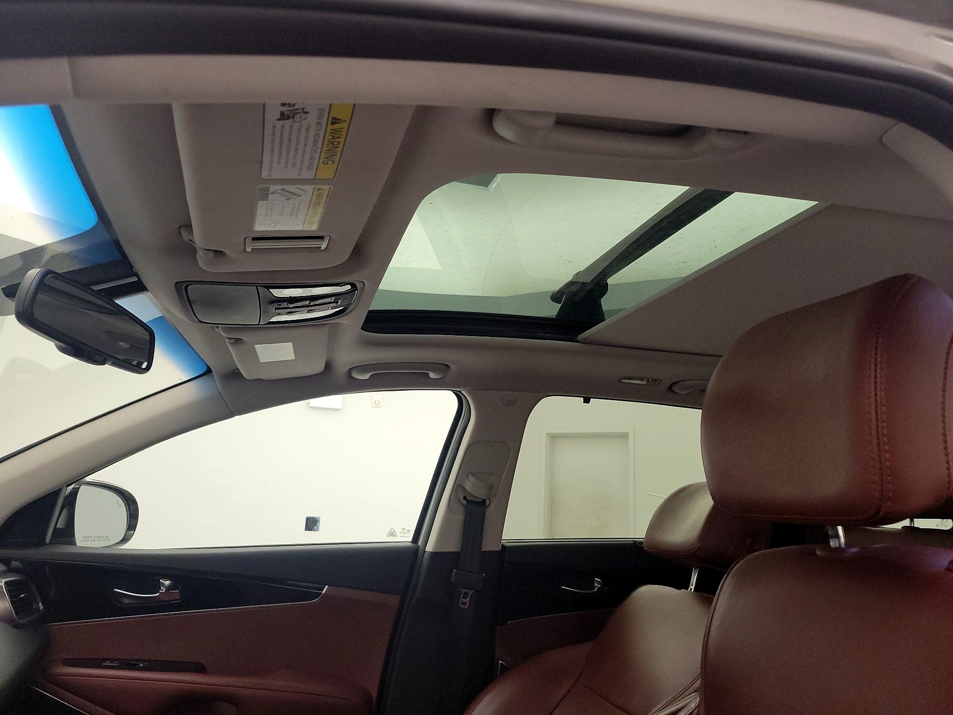 Thumbnail: 2017 Kia Sorento - 19