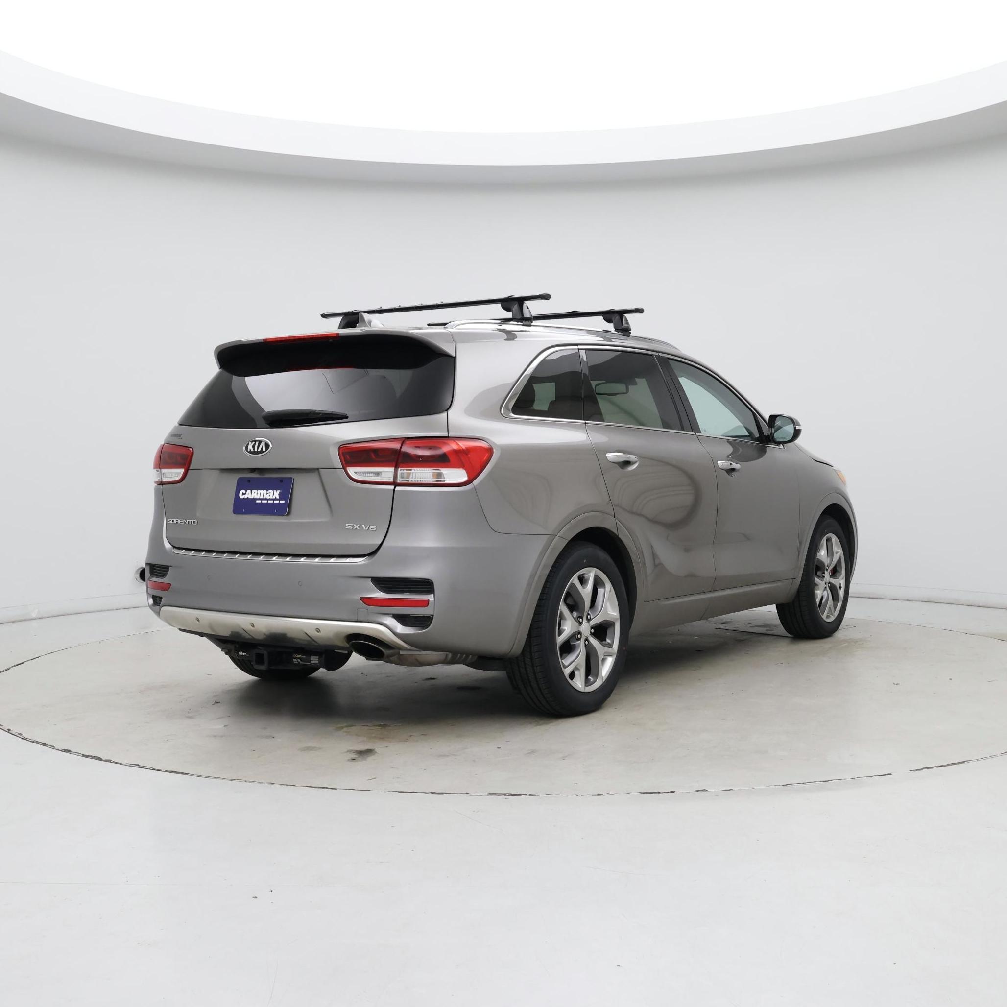 Thumbnail: 2017 Kia Sorento - 8