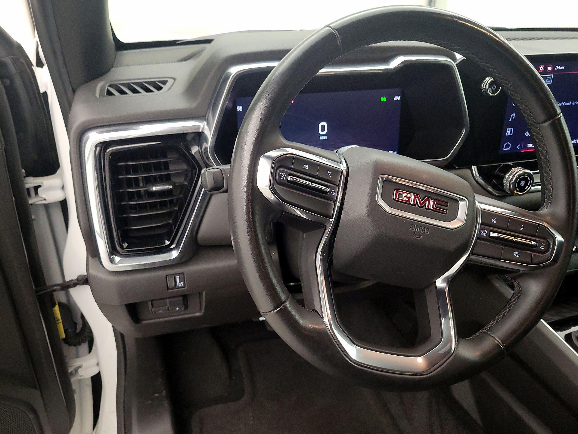 Thumbnail: 2024 GMC Canyon - 10