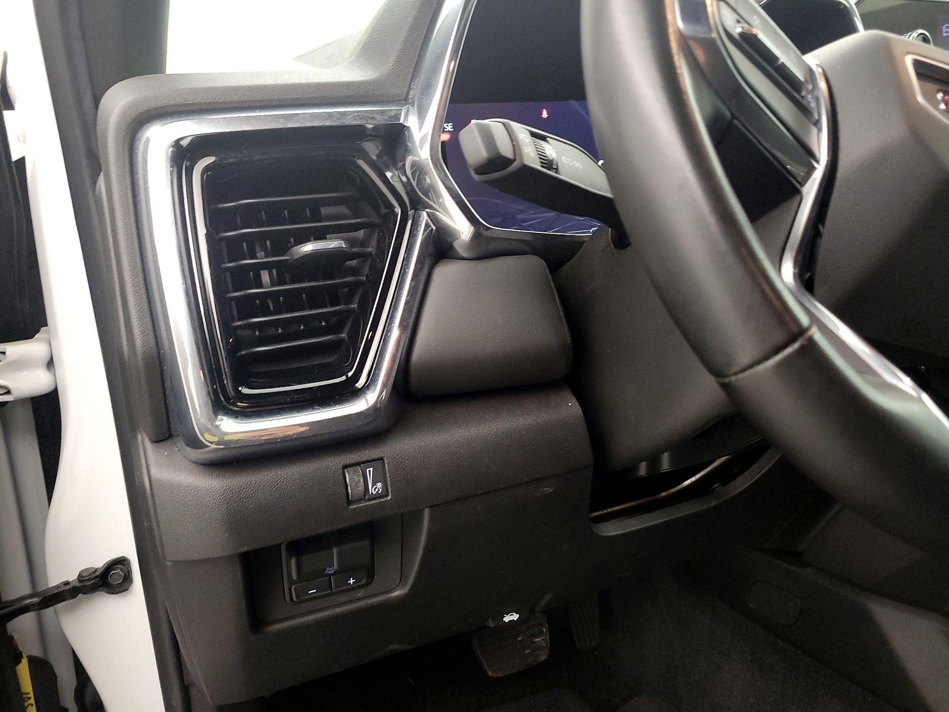 Thumbnail: 2024 GMC Canyon - 13