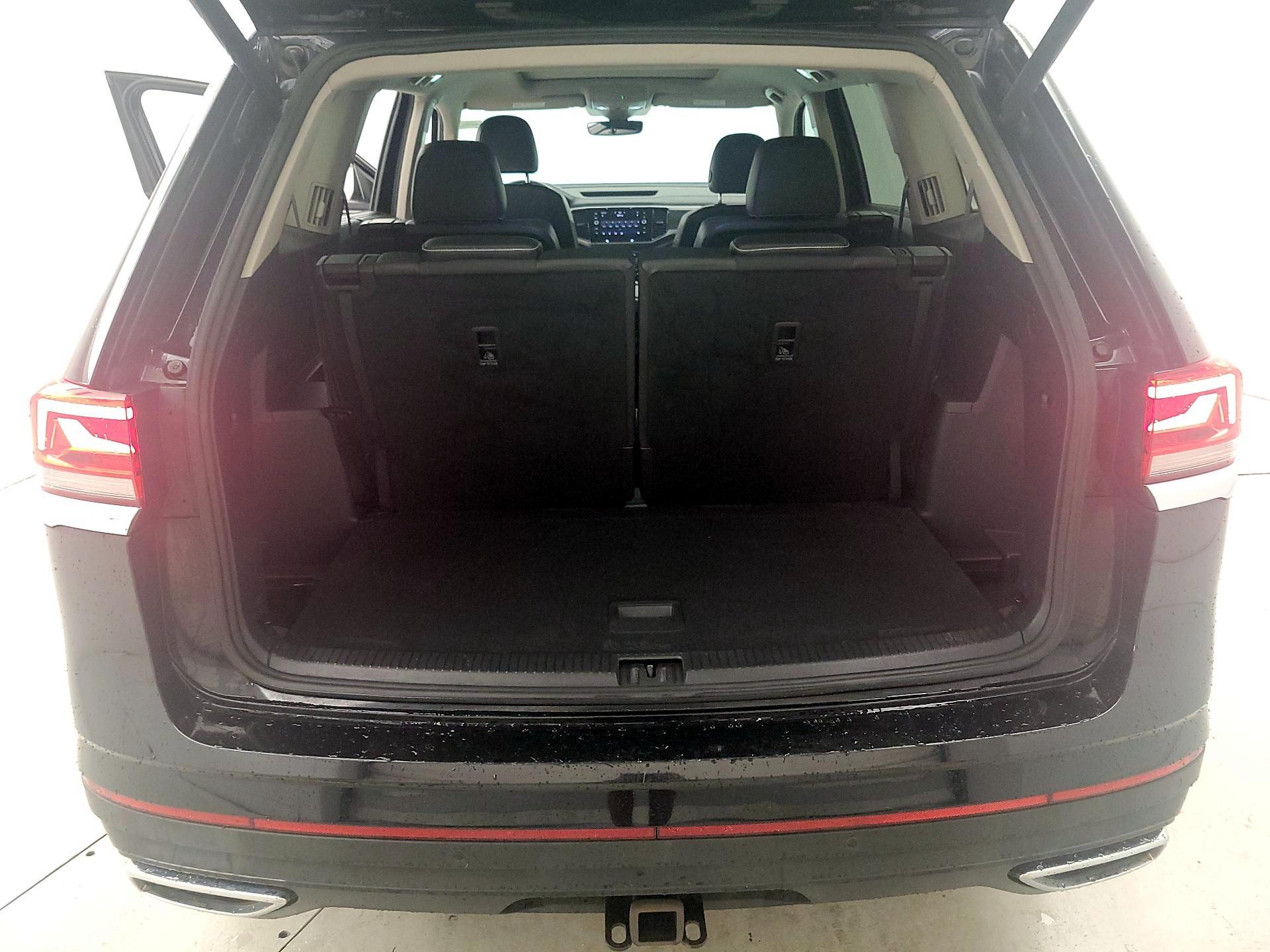 Thumbnail: 2021 Volkswagen Atlas - 18