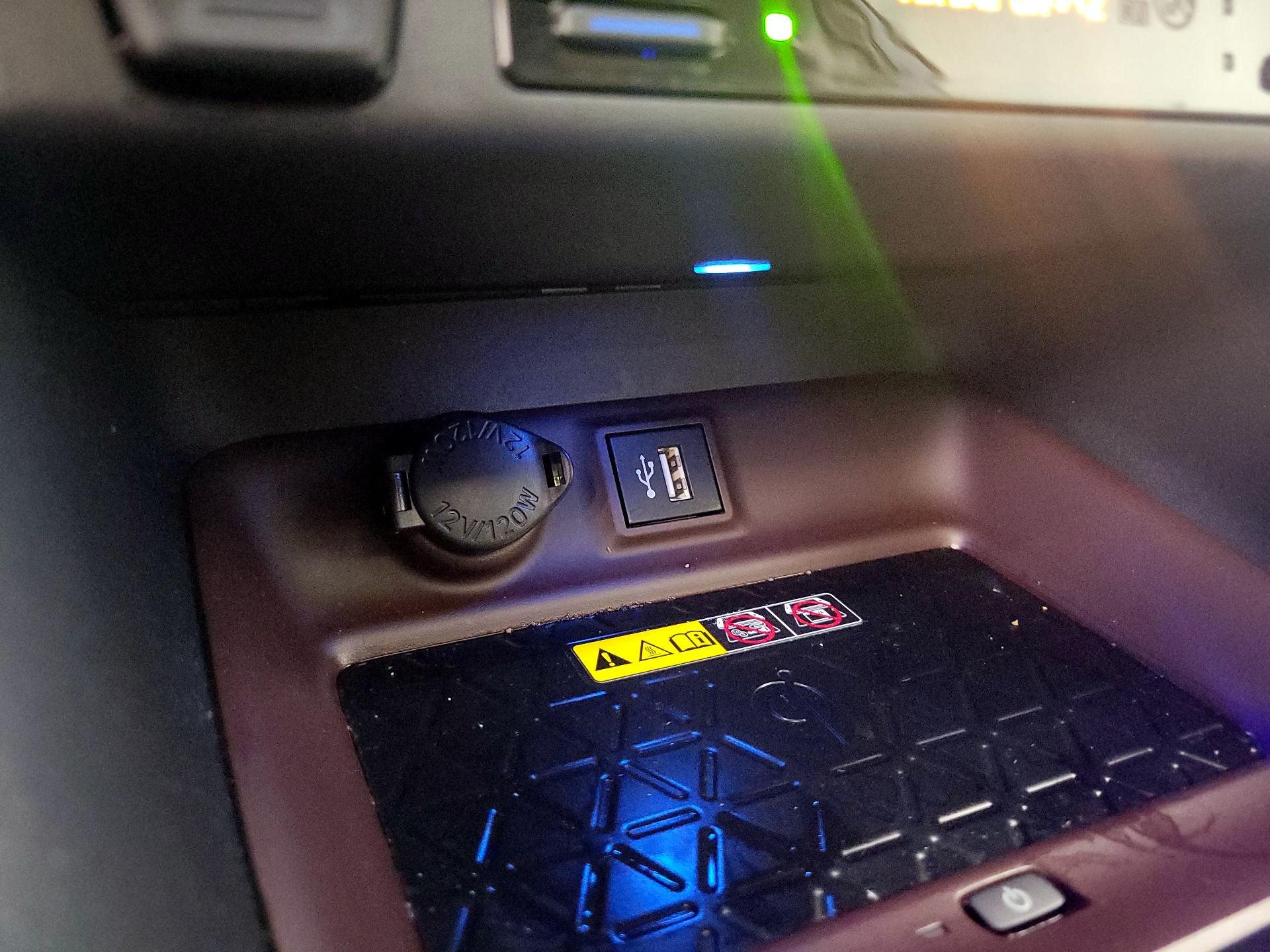 Thumbnail: 2024 Toyota RAV4 - 18