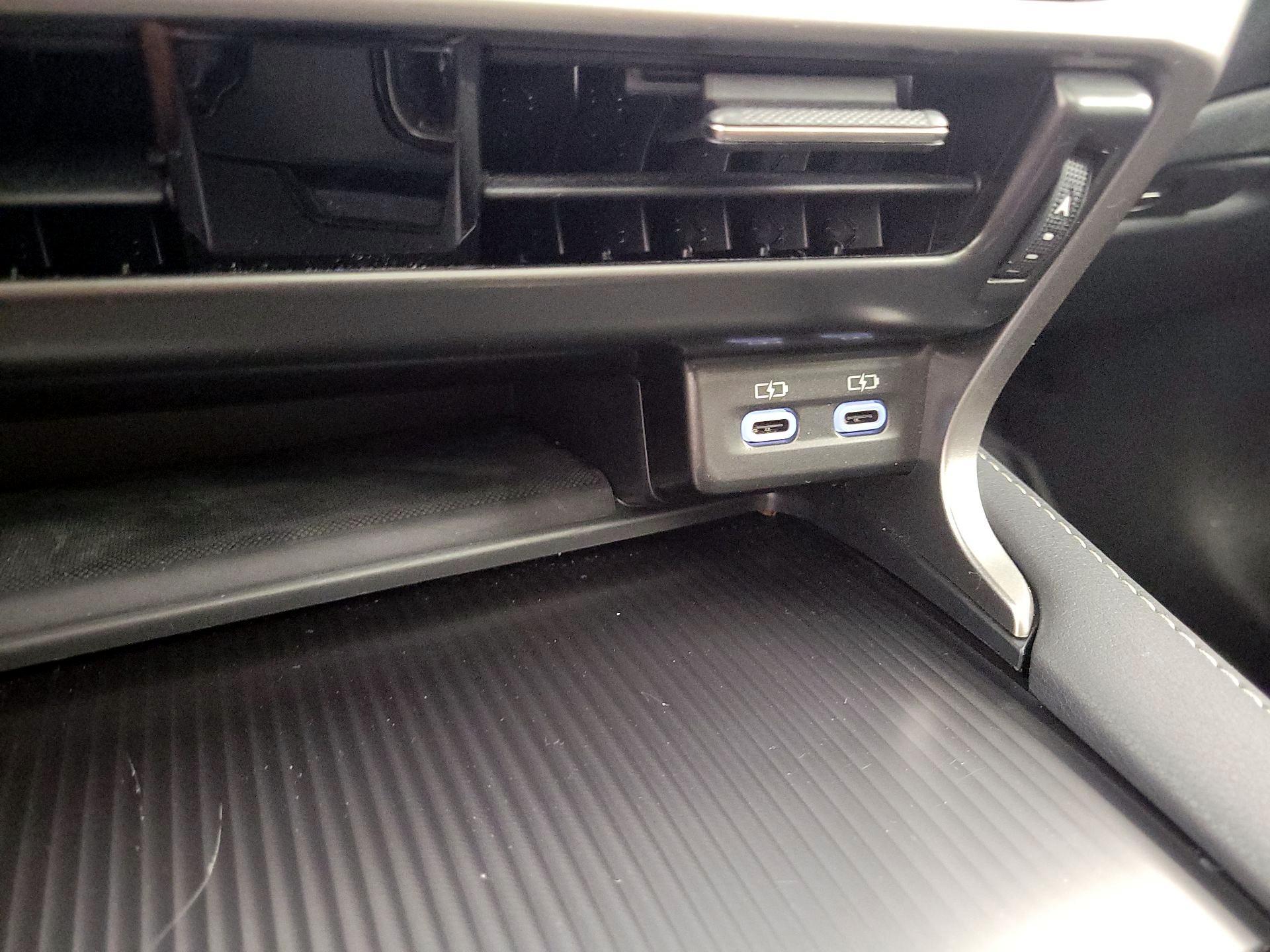 Thumbnail: 2024 Lexus RX - 18