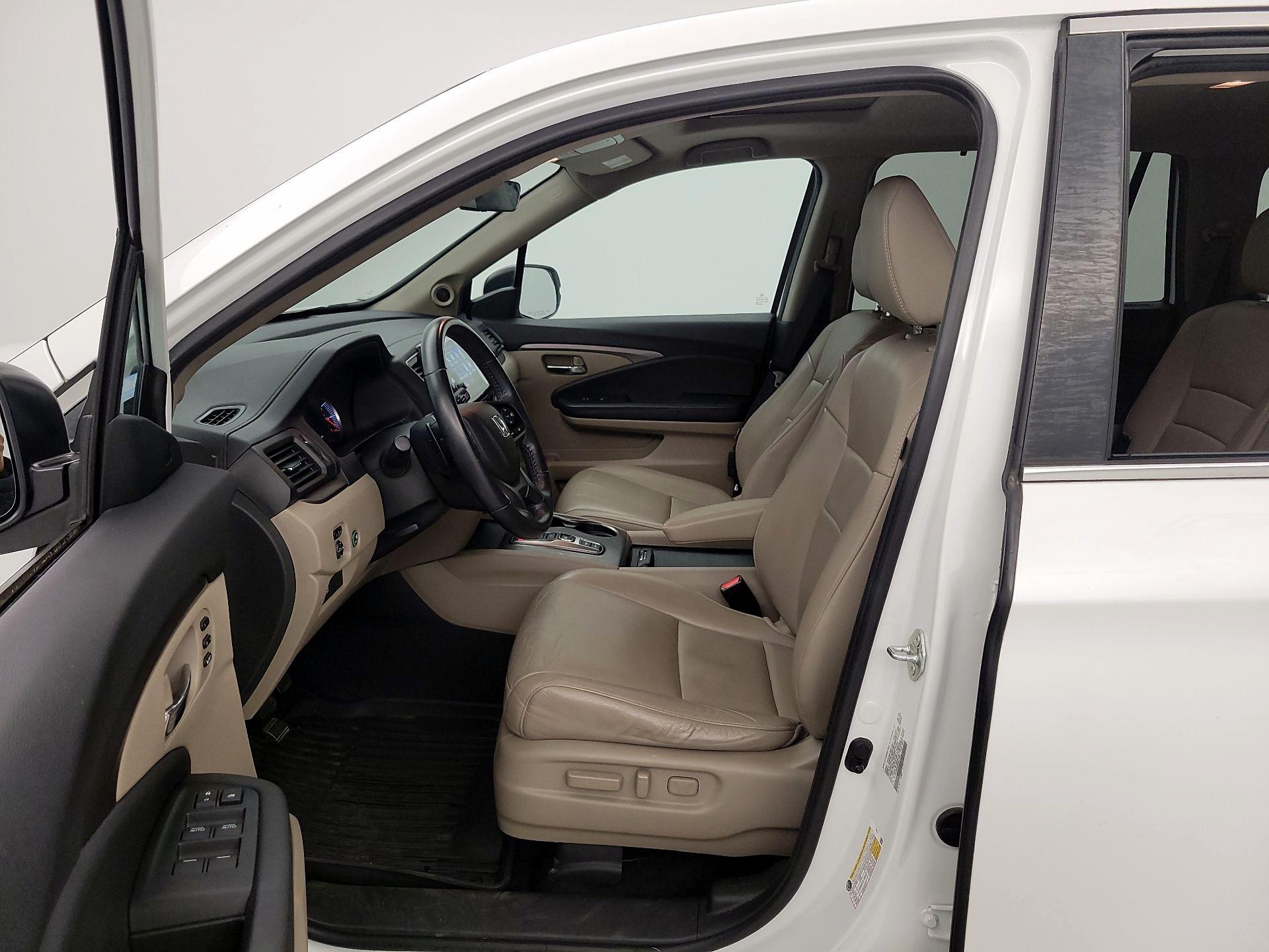 Thumbnail: 2021 Honda Pilot - 11