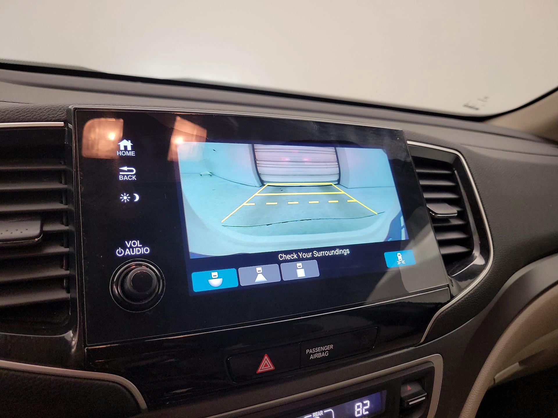 Thumbnail: 2021 Honda Pilot - 14