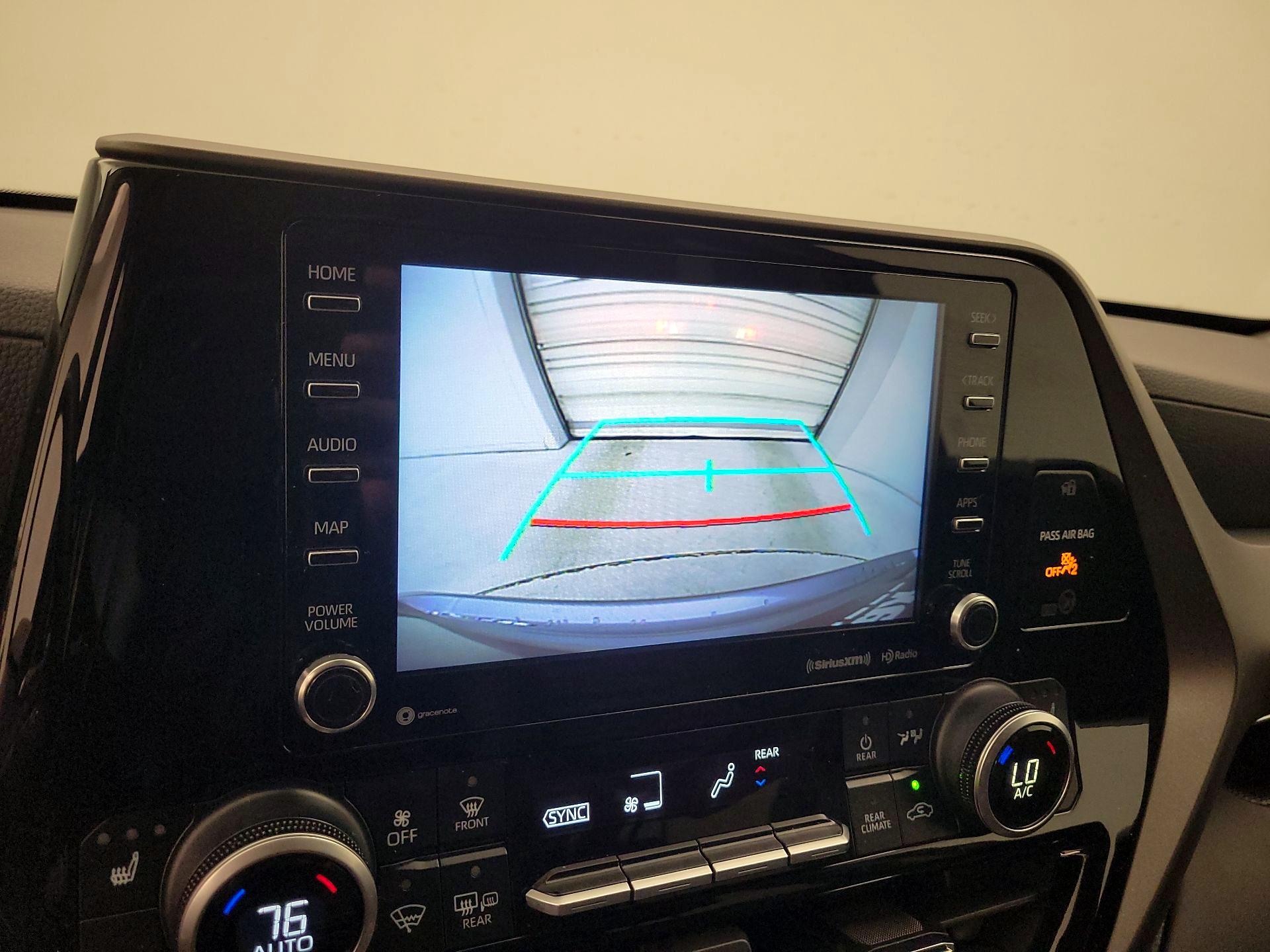 Thumbnail: 2021 Toyota Highlander - 14