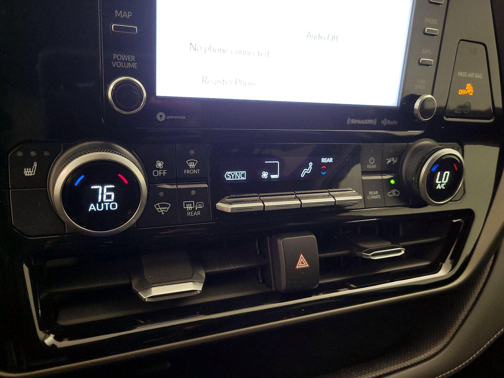 Thumbnail: 2021 Toyota Highlander - 16