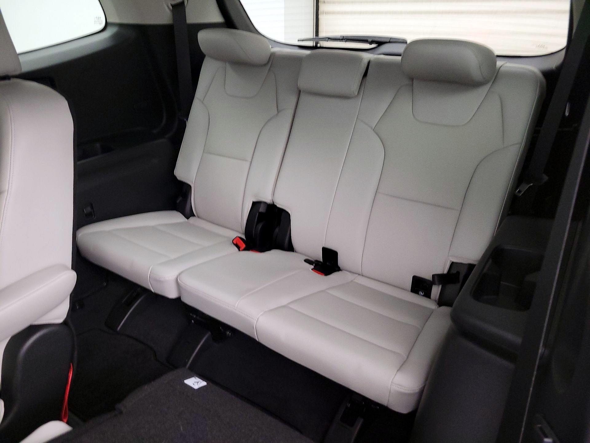 Thumbnail: 2024 Kia Telluride - 19