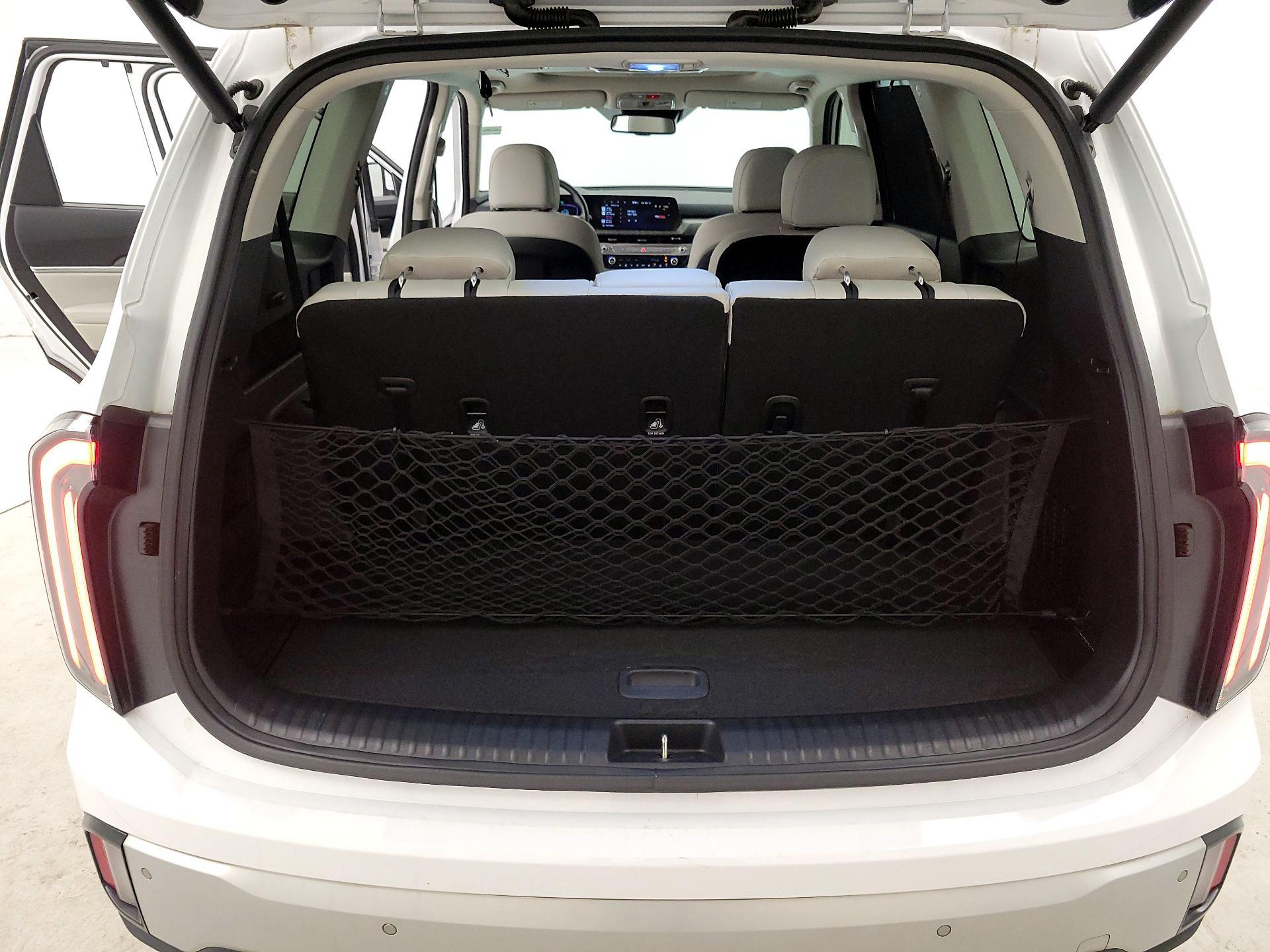 Thumbnail: 2024 Kia Telluride - 20