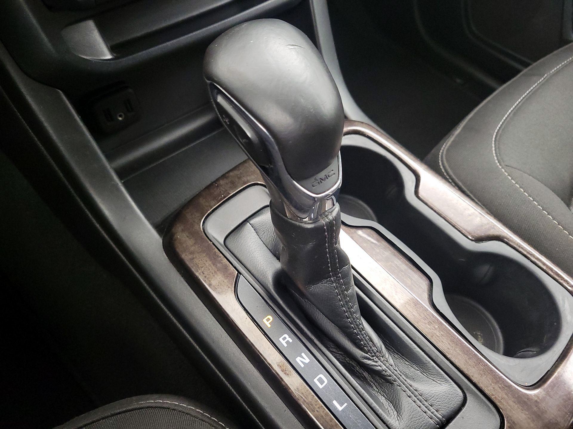 Thumbnail: 2022 GMC Canyon - 17