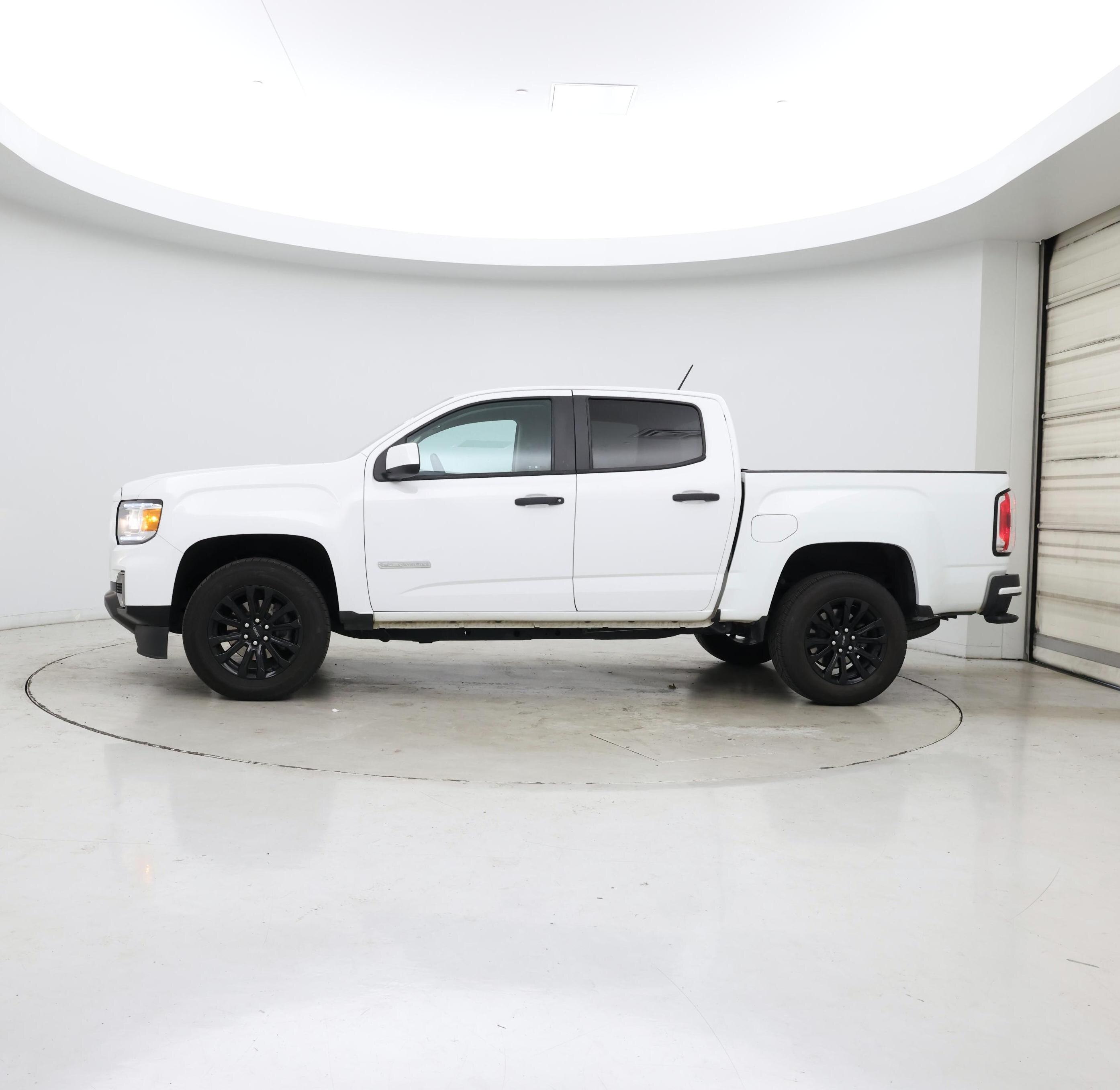 Thumbnail: 2022 GMC Canyon - 3