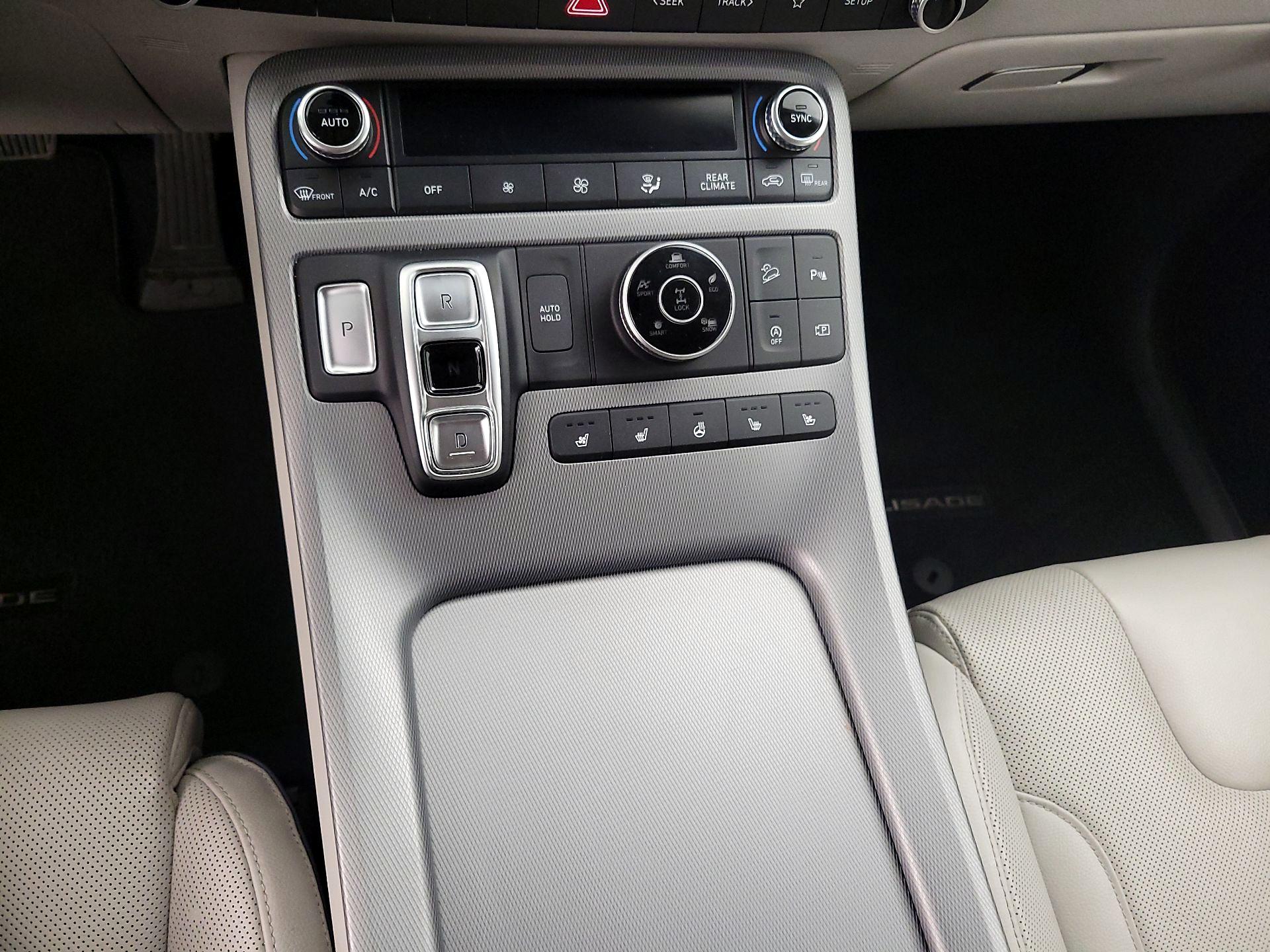 Thumbnail: 2023 Hyundai Palisade - 17