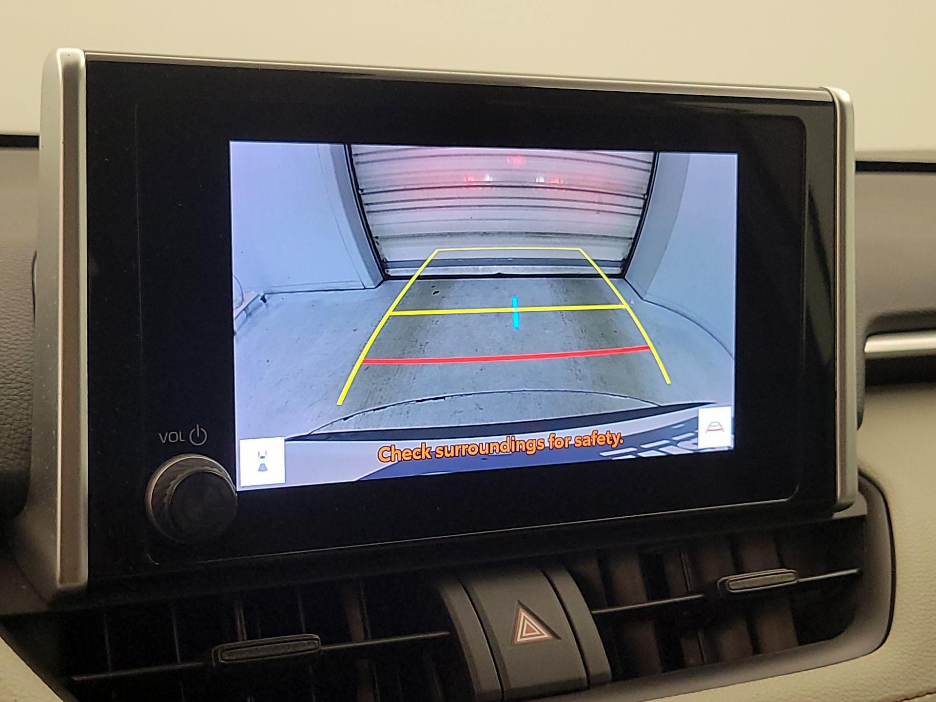 Thumbnail: 2023 Toyota RAV4 - 14