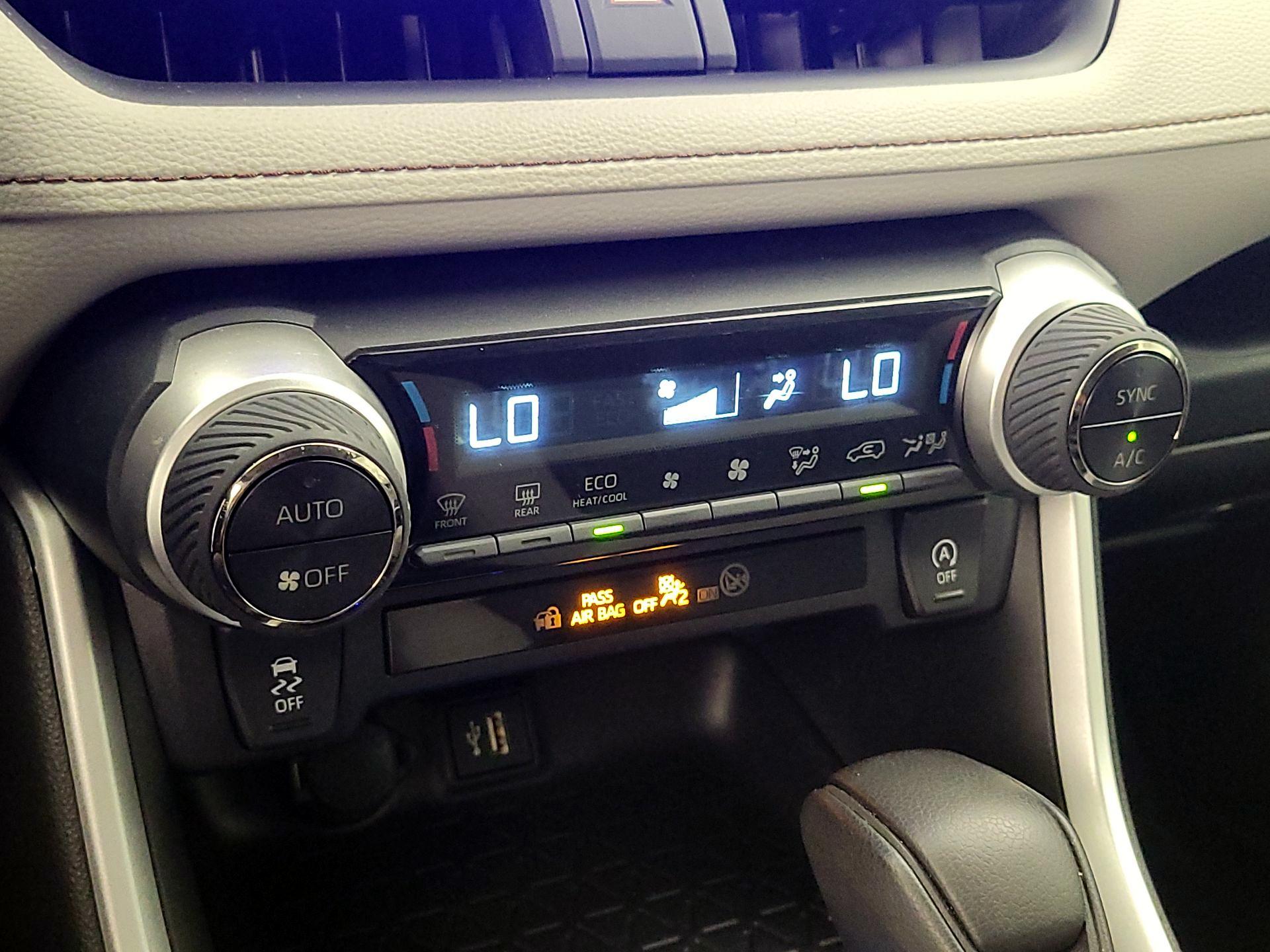 Thumbnail: 2023 Toyota RAV4 - 16