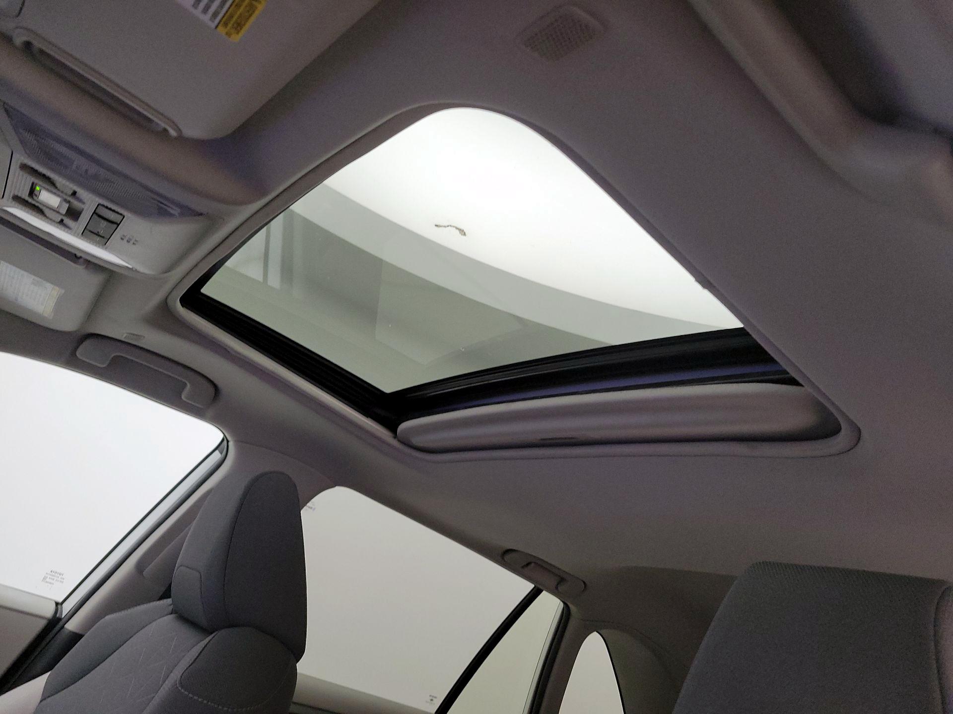 Thumbnail: 2023 Toyota RAV4 - 19