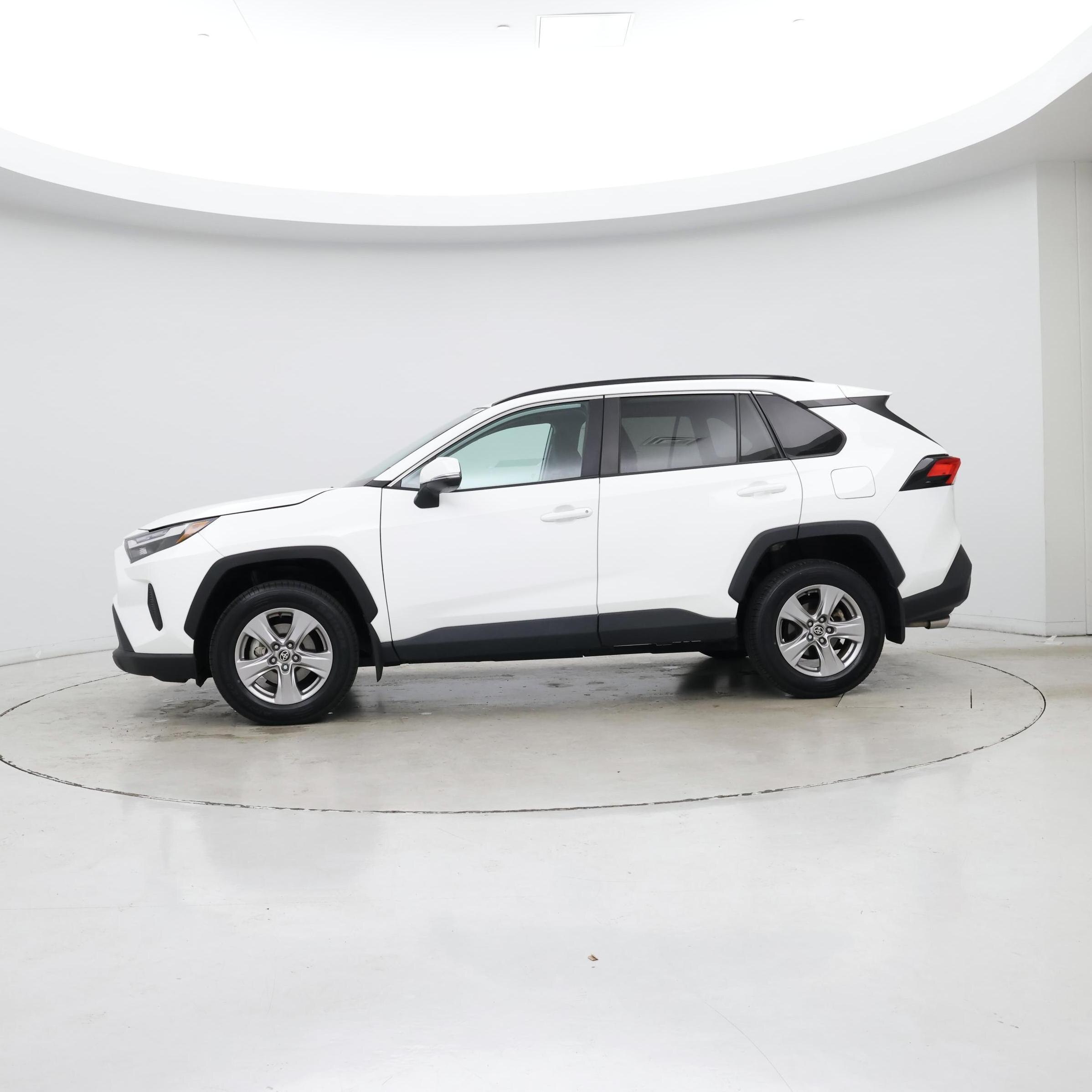 Thumbnail: 2023 Toyota RAV4 - 3