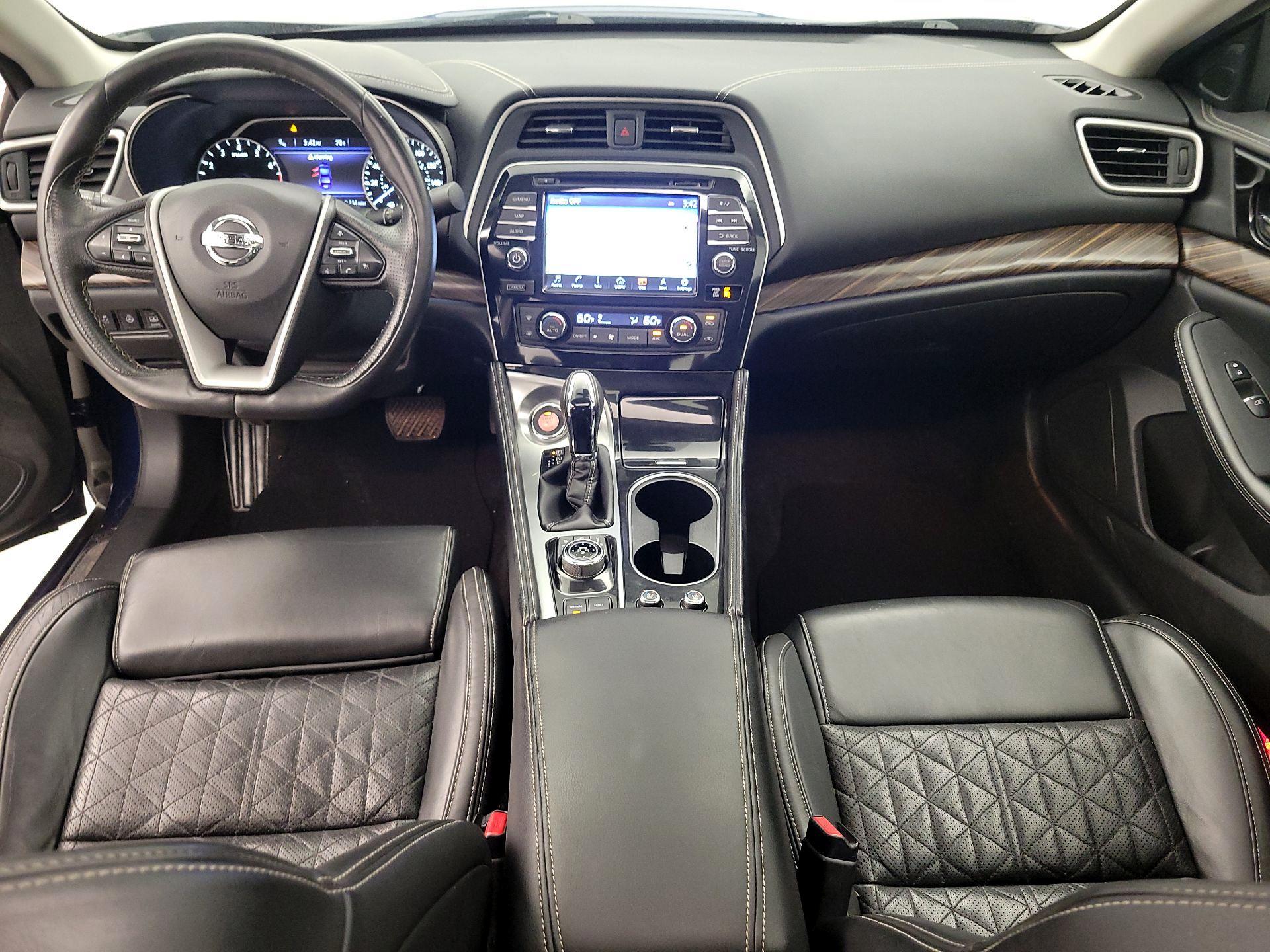 Thumbnail: 2016 Nissan Maxima - 9