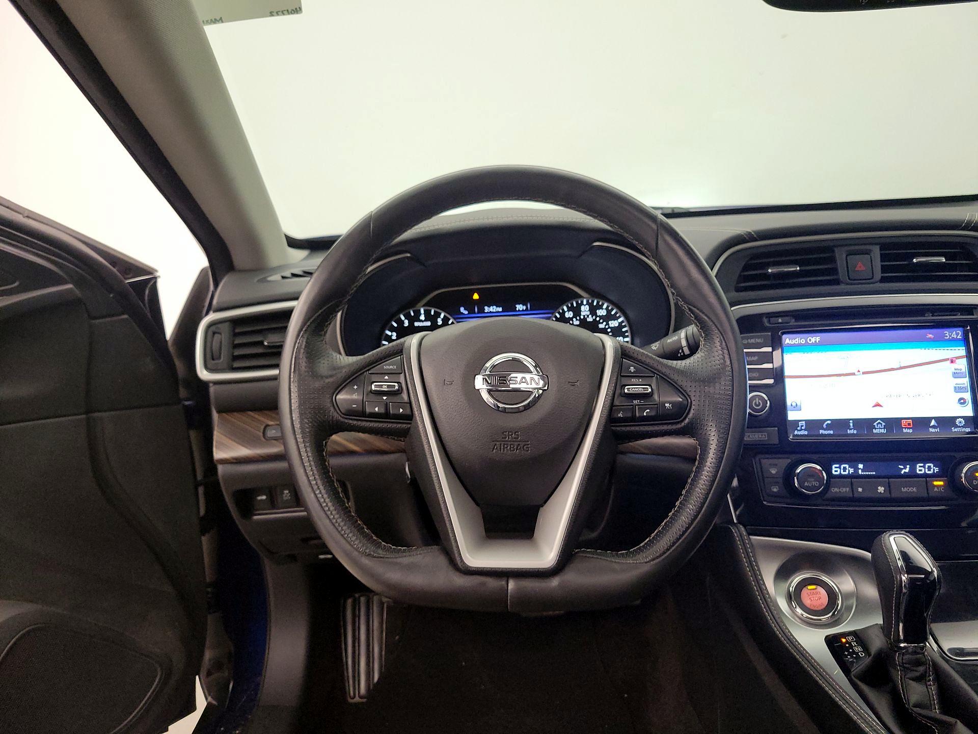 Thumbnail: 2016 Nissan Maxima - 10