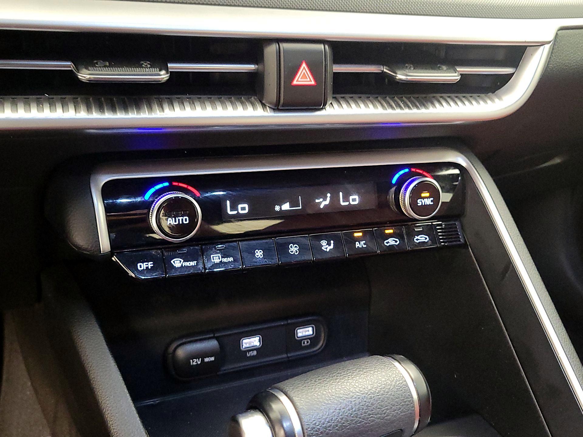 Thumbnail: 2022 Kia K5 - 16