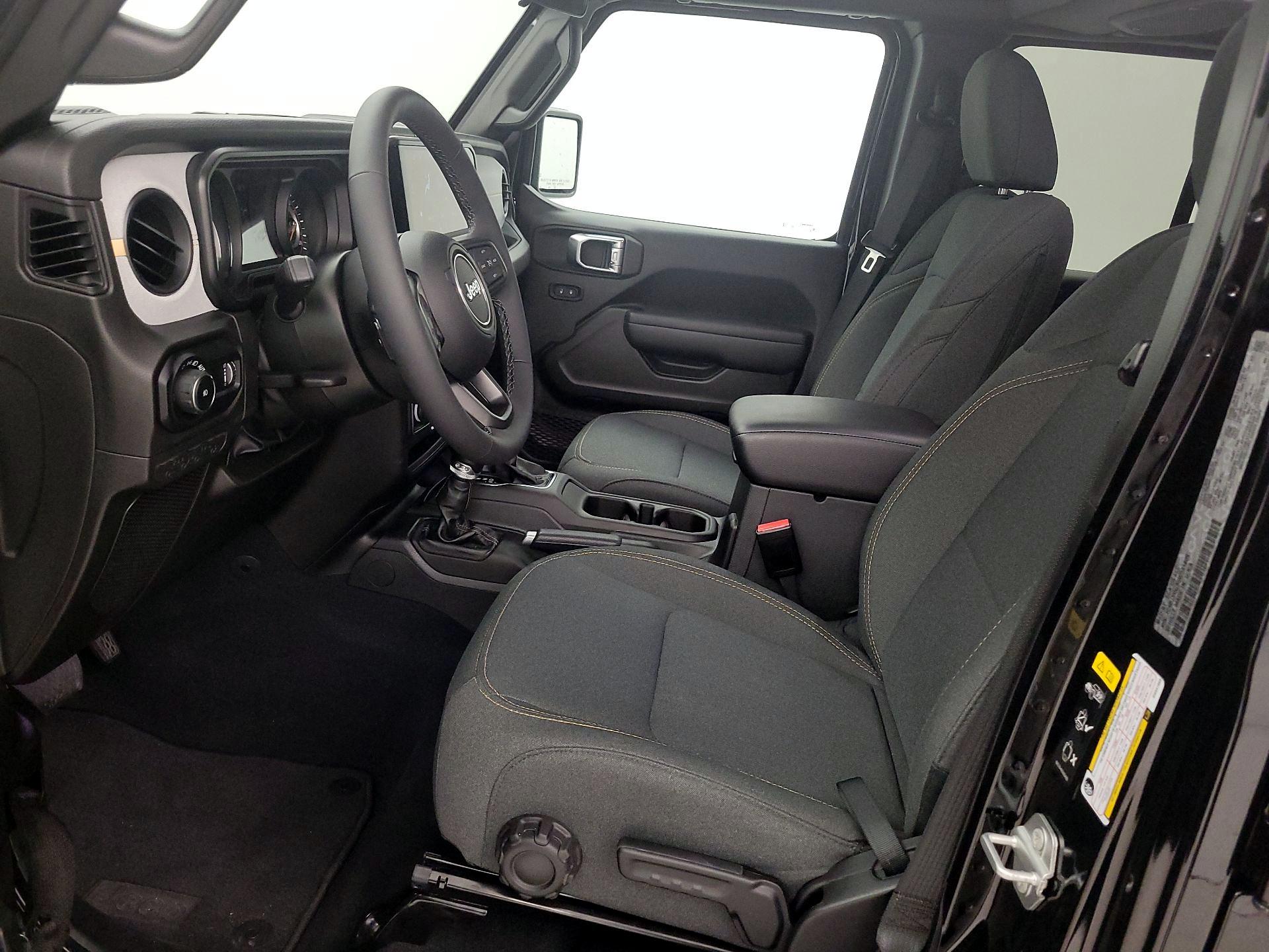 Thumbnail: 2025 Jeep Wrangler - 11