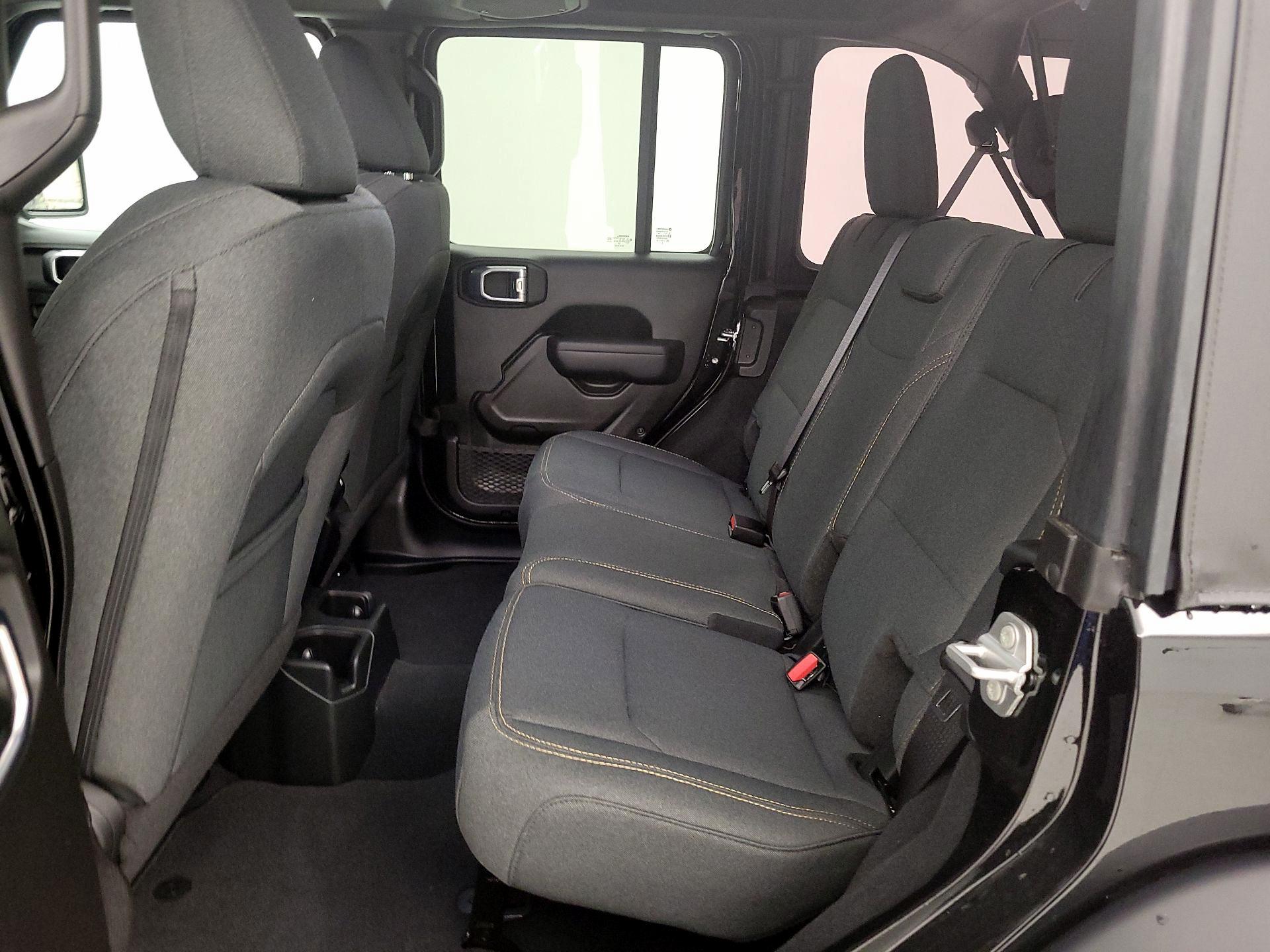 Thumbnail: 2025 Jeep Wrangler - 19