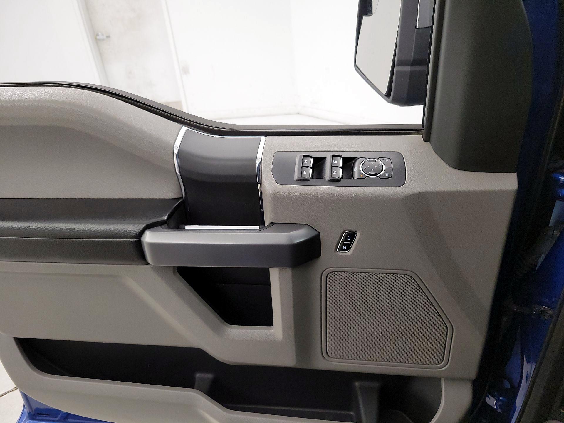 Thumbnail: 2017 Ford F-150 - 12