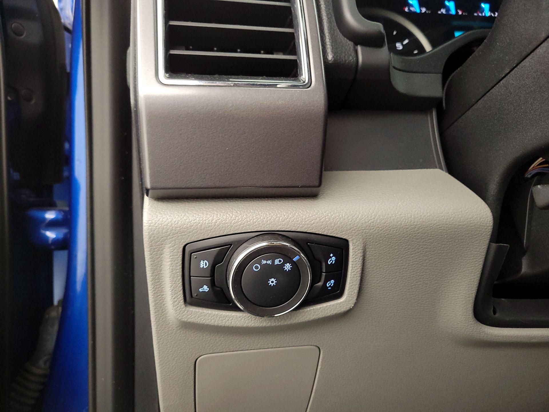 Thumbnail: 2017 Ford F-150 - 13